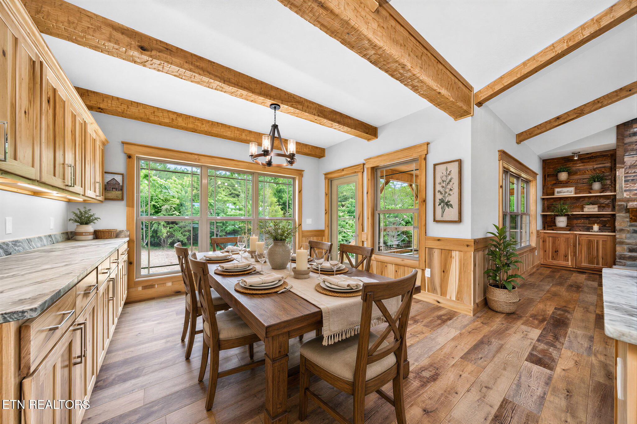 8036 Hebbertsburg Road Crab Orchard TN 37723