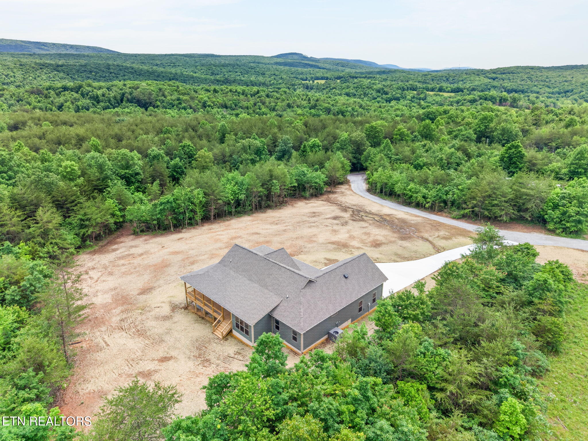 8036 Hebbertsburg Road Crab Orchard TN 37723