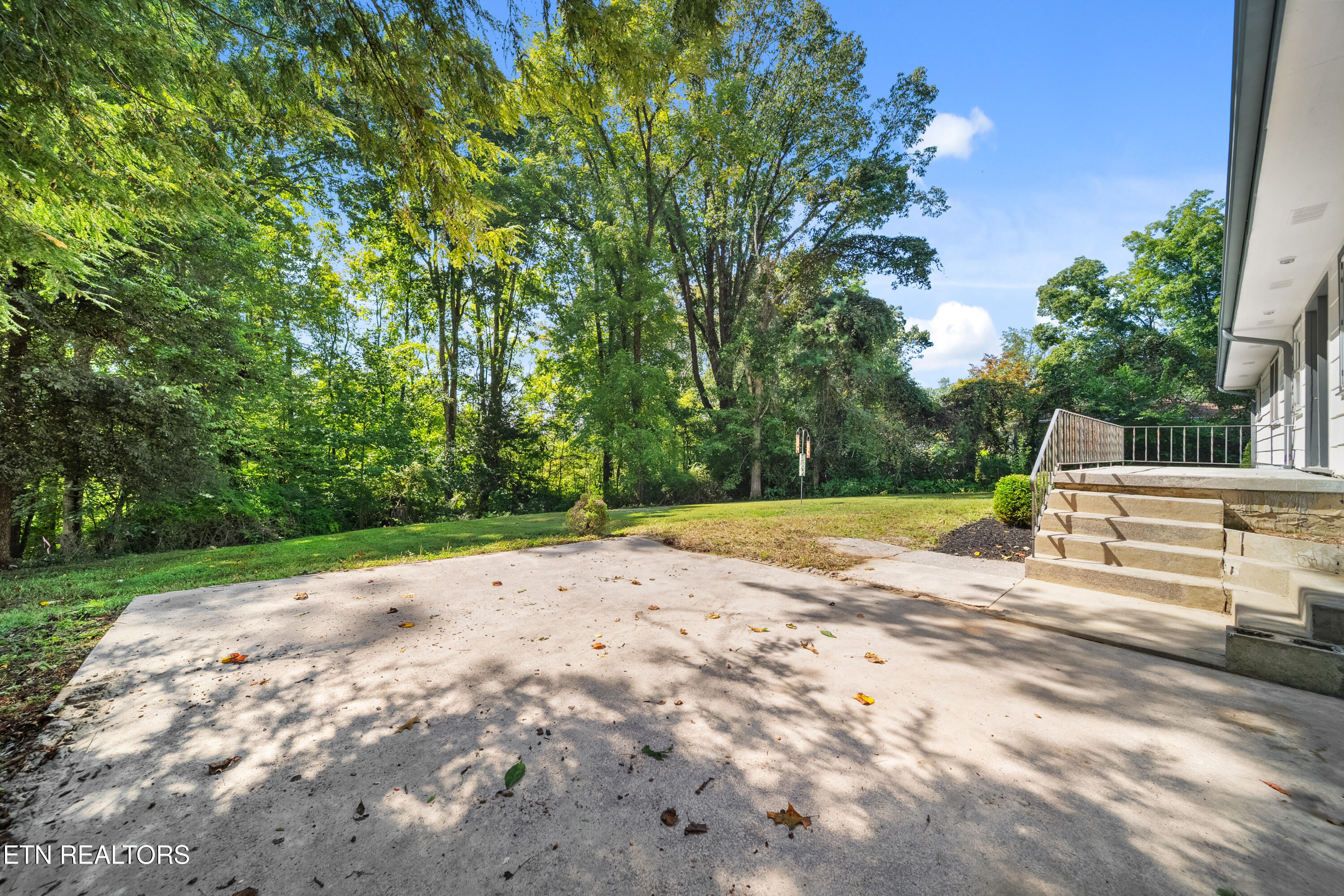845 W Outer Drive Oak Ridge TN 37830