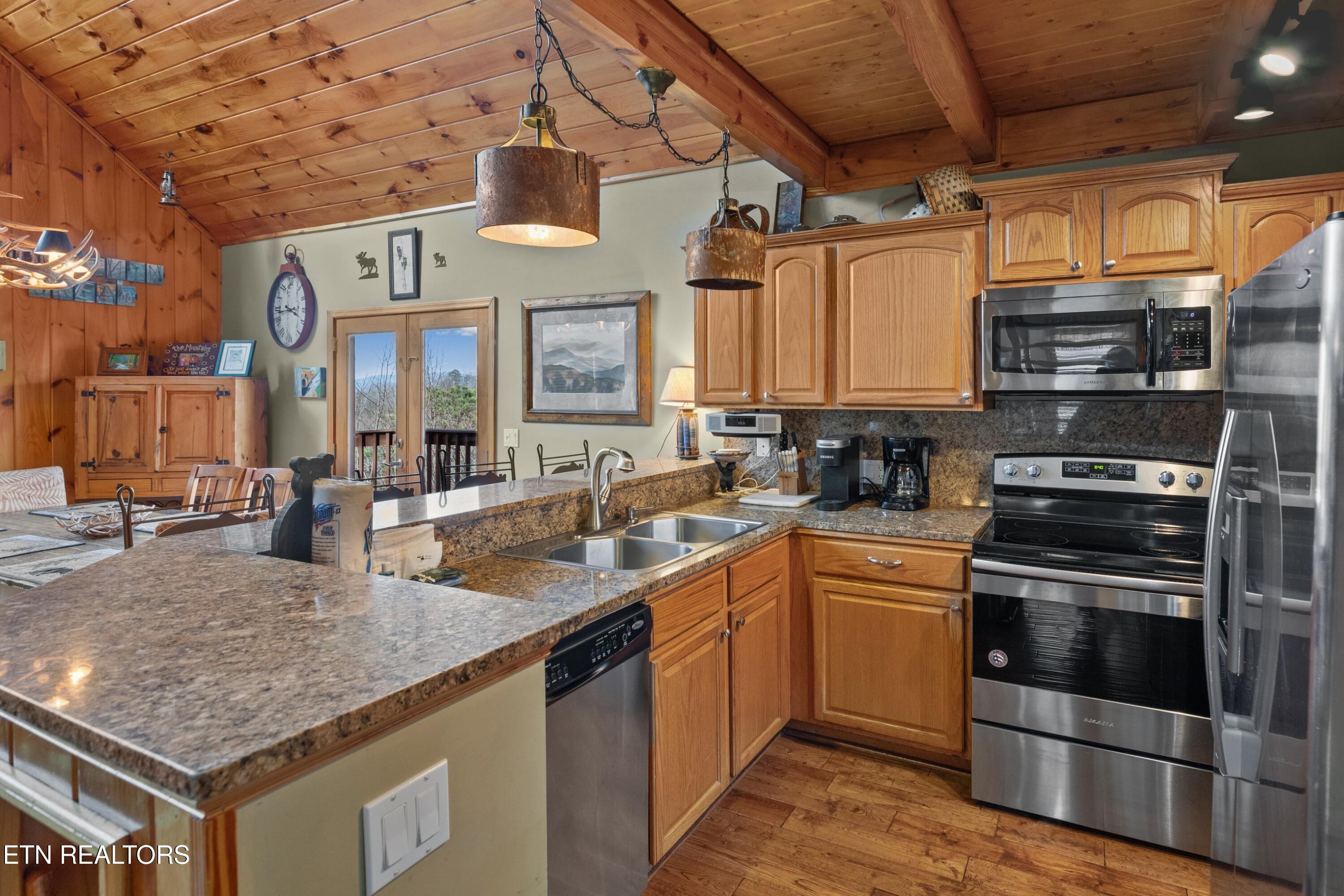 436 Lucerne Way Gatlinburg TN 37738