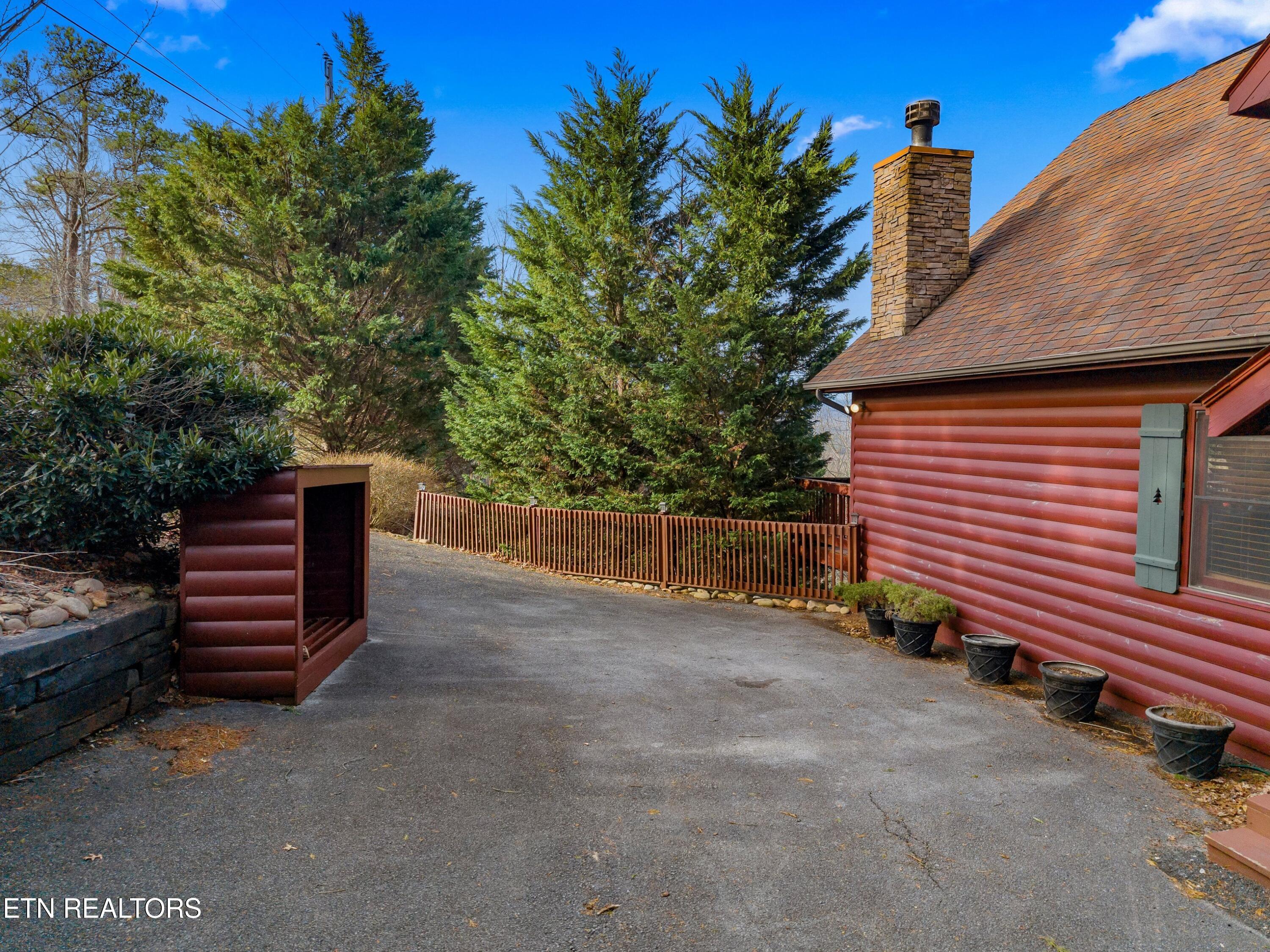 436 Lucerne Way Gatlinburg TN 37738