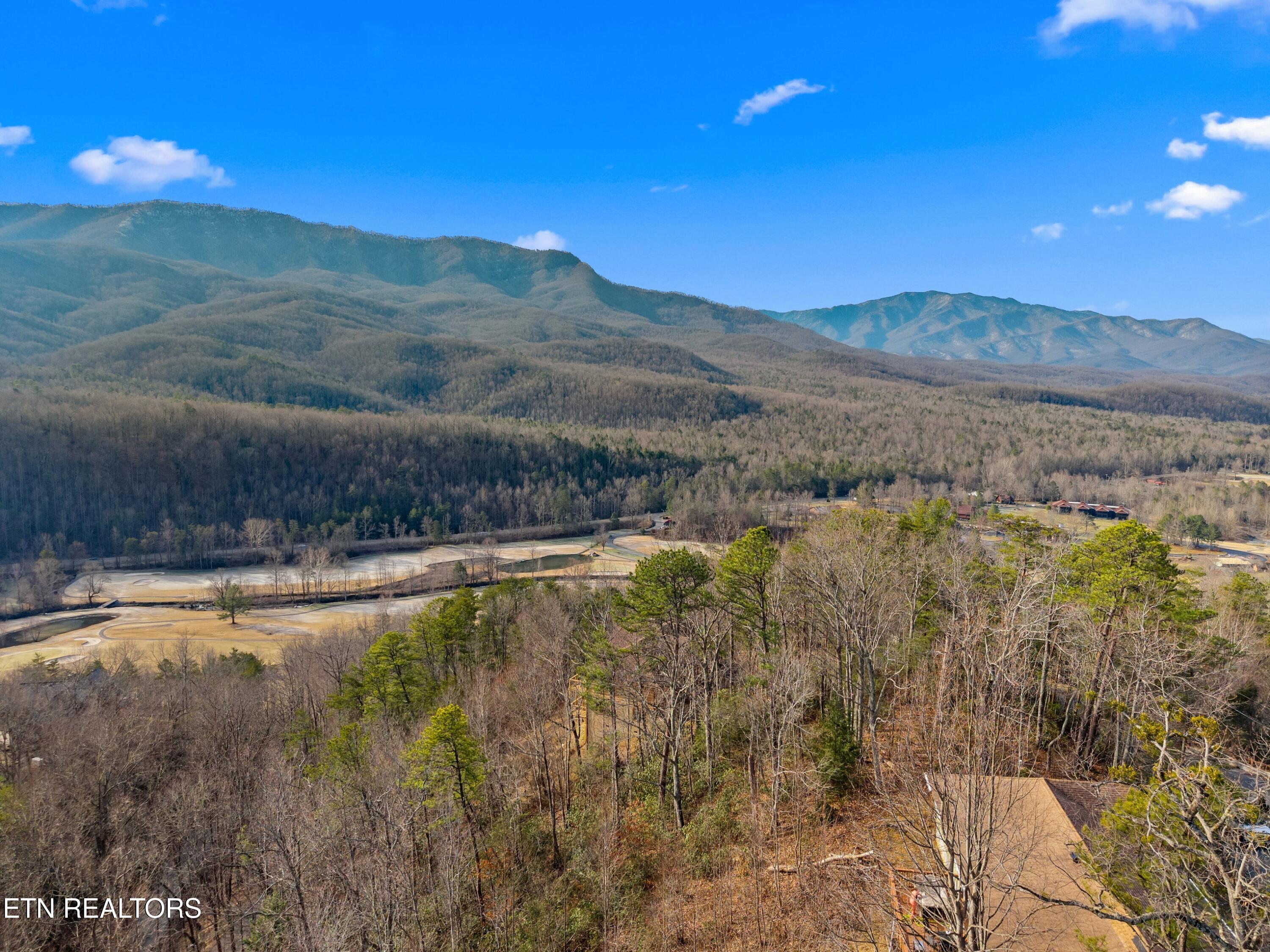 436 Lucerne Way Gatlinburg TN 37738