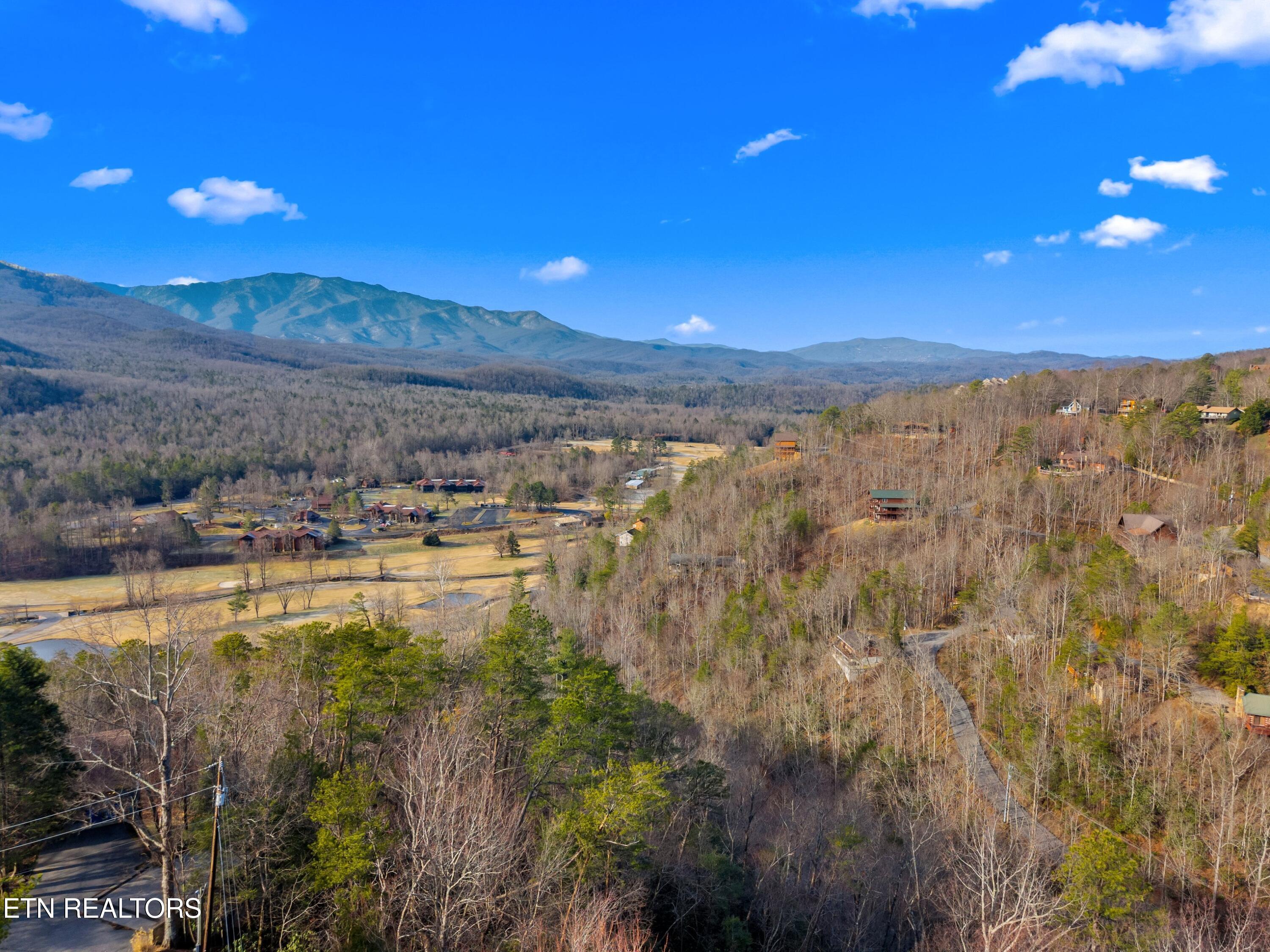 436 Lucerne Way Gatlinburg TN 37738