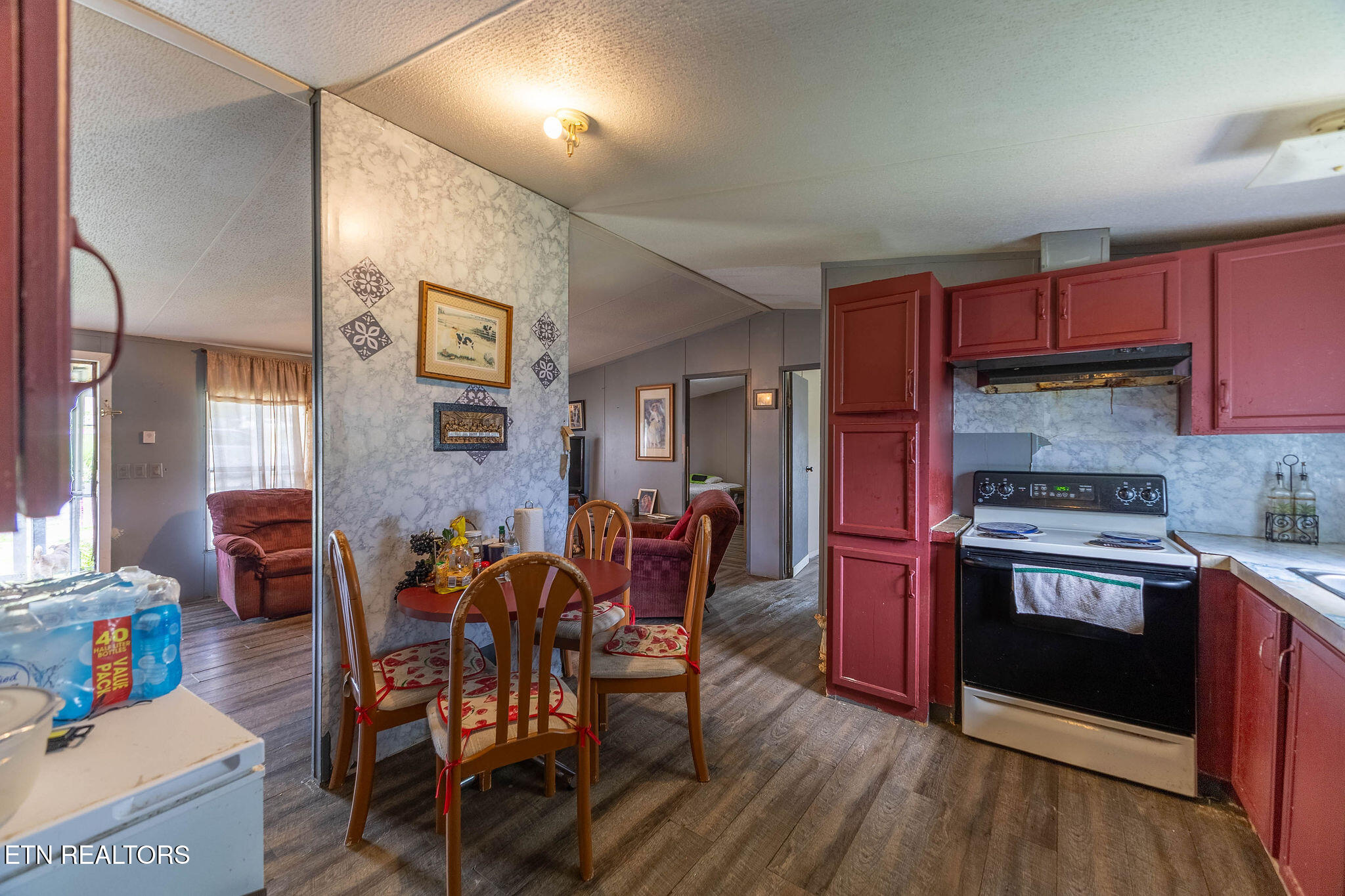 935 Summer Street Loudon TN 37774