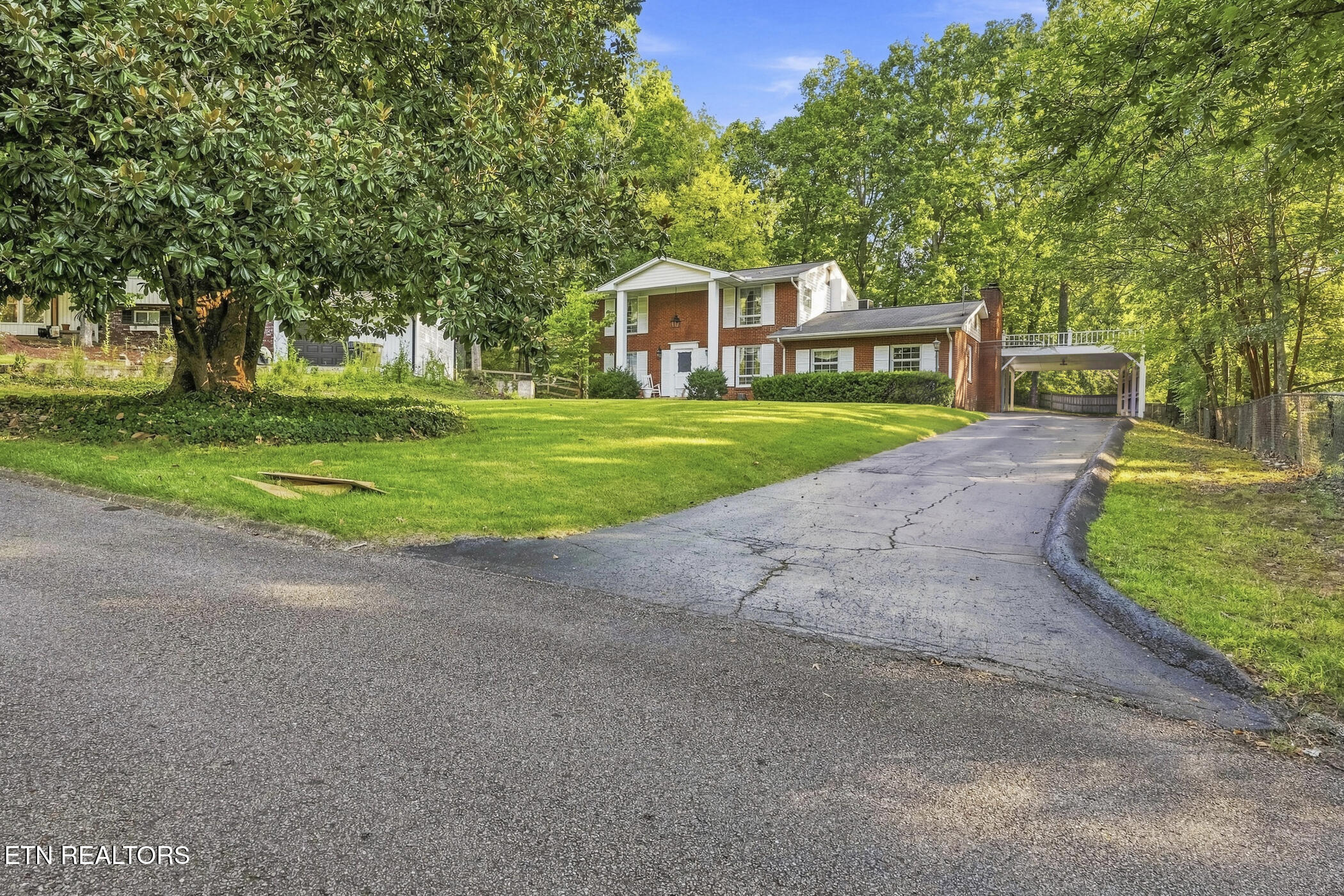 7305 Toxaway Drive Knoxville TN 37909