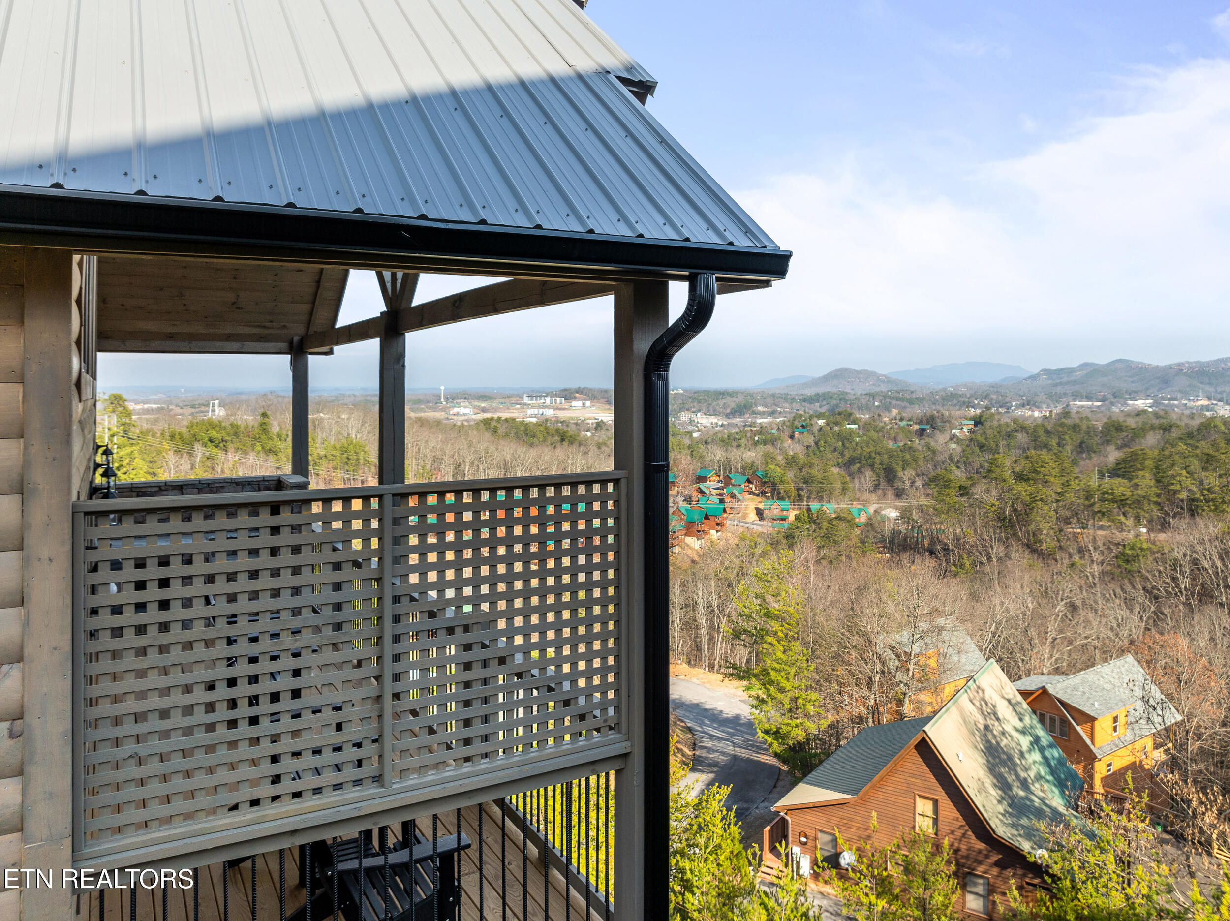 3308 Pine Peak Way Sevierville TN 37862