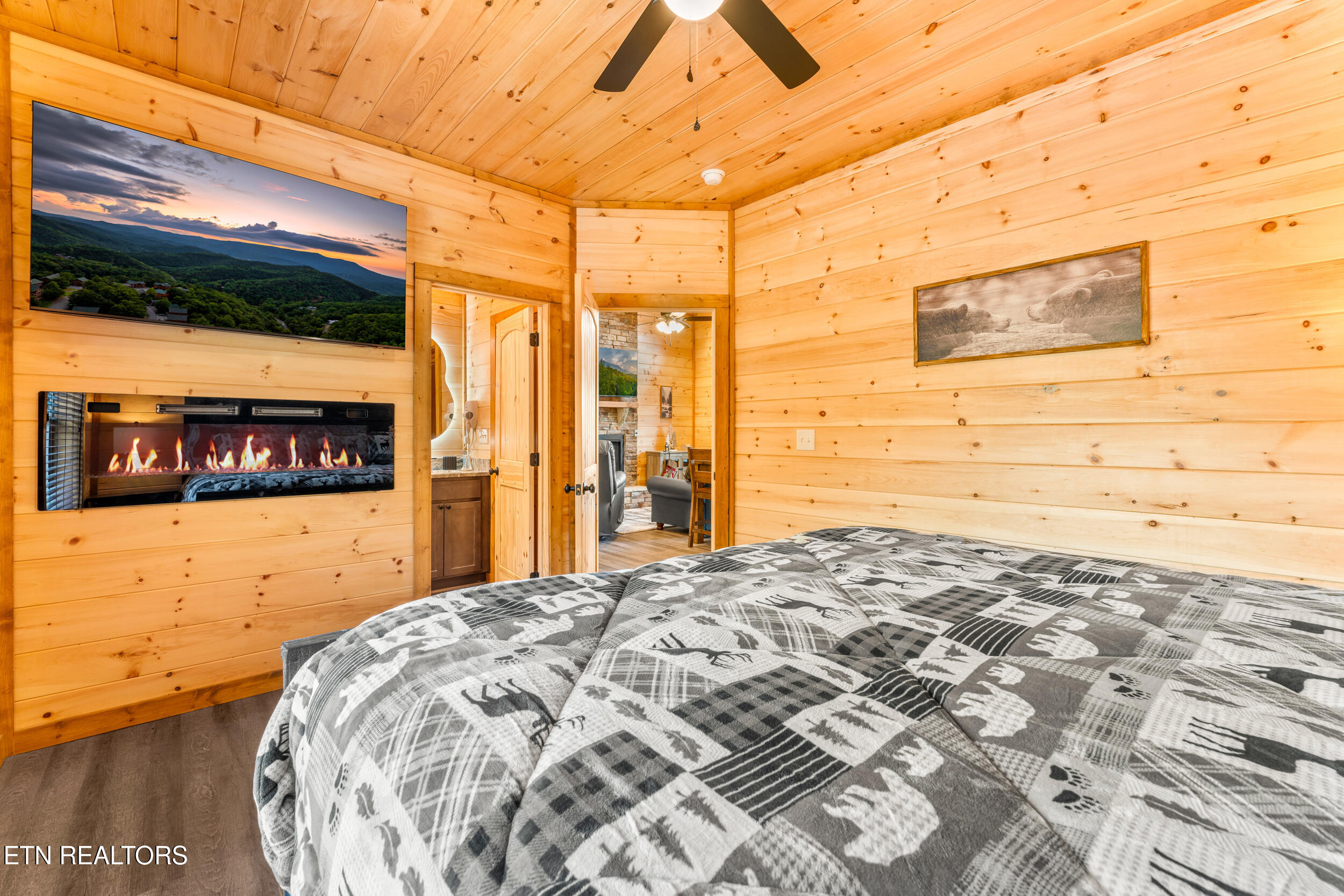 3308 Pine Peak Way Sevierville TN 37862