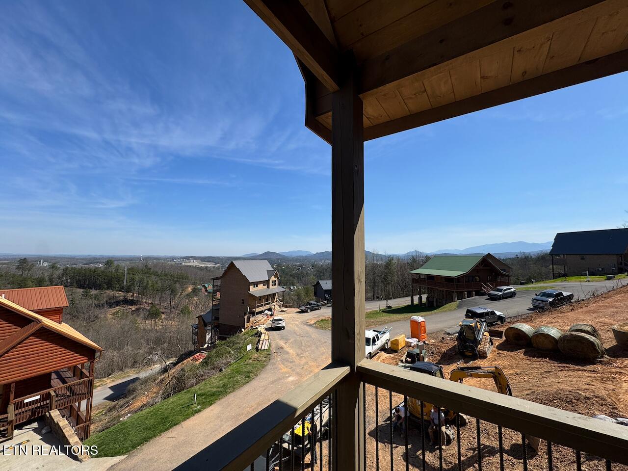 3308 Pine Peak Way Sevierville TN 37862