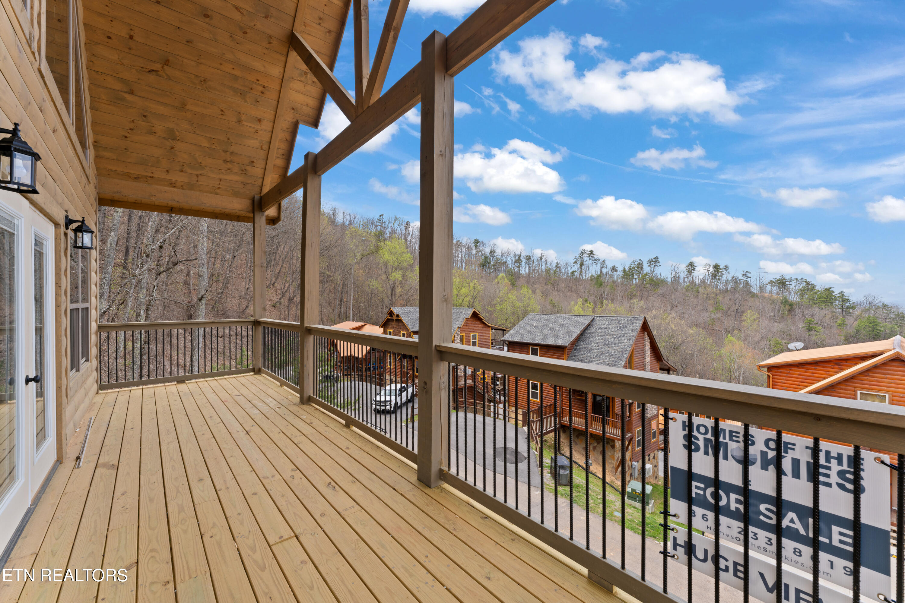 3308 Pine Peak Way Sevierville TN 37862