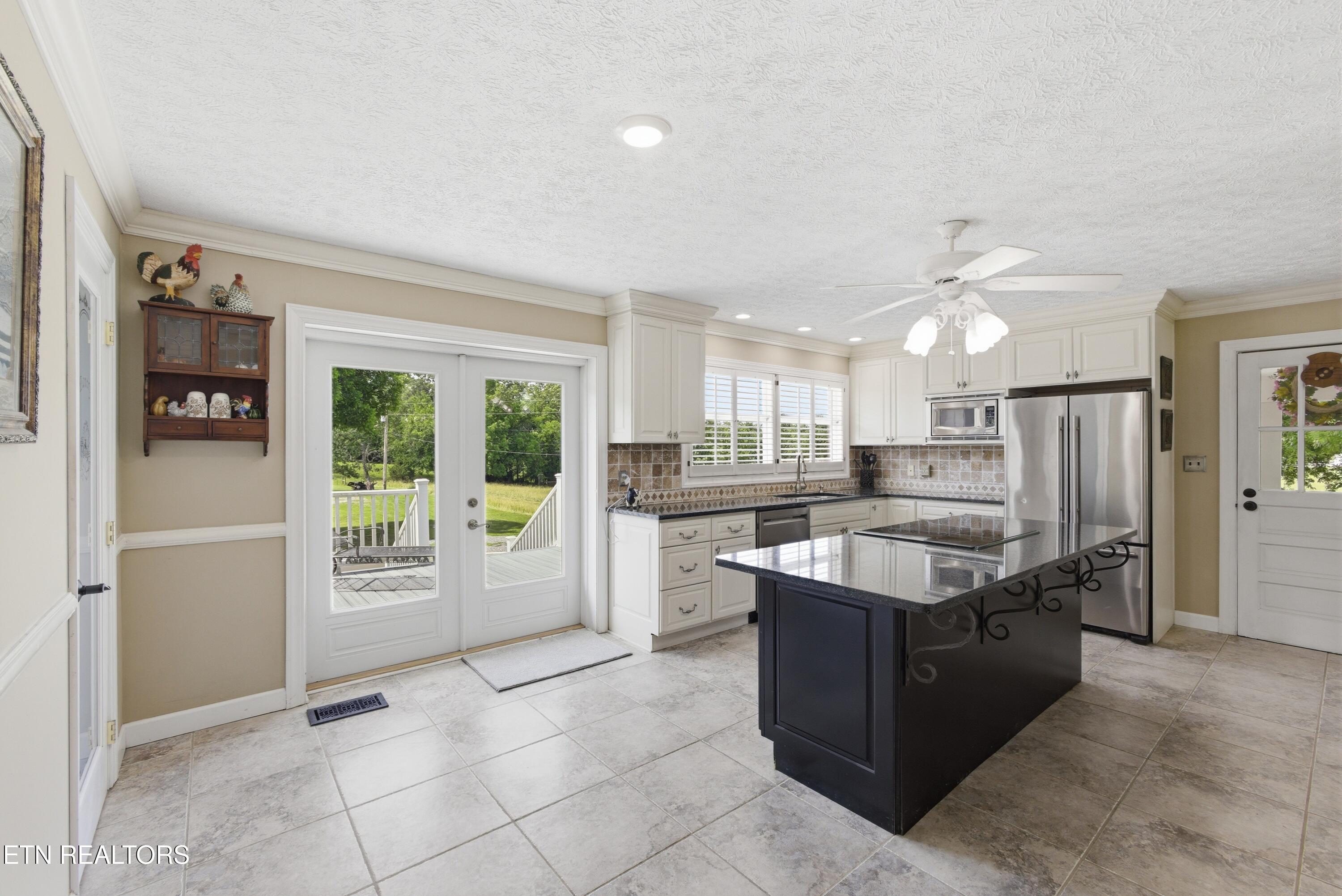 4906 Kingston Highway Lenoir City TN 37771