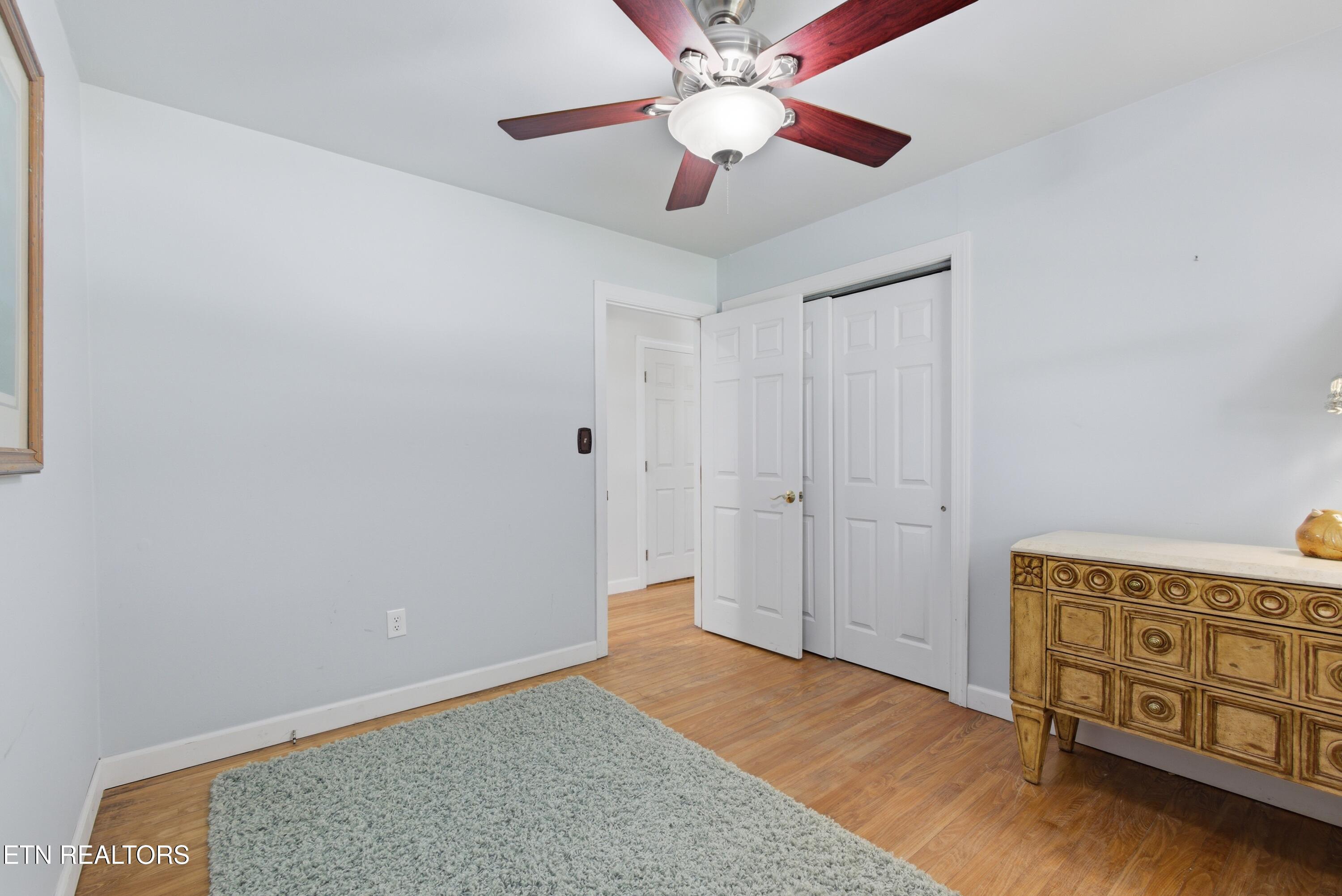 4906 Kingston Highway Lenoir City TN 37771