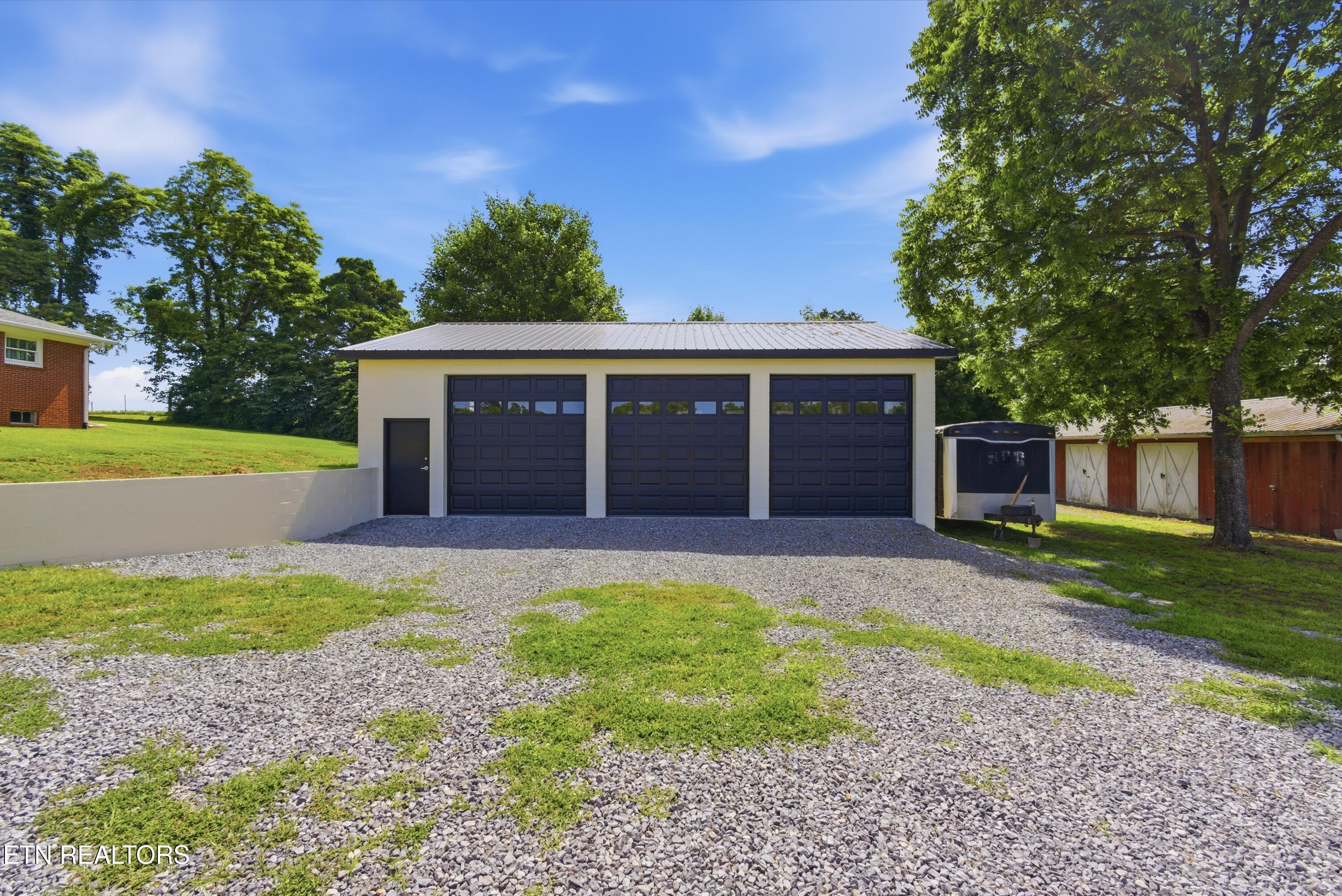 4906 Kingston Highway Lenoir City TN 37771