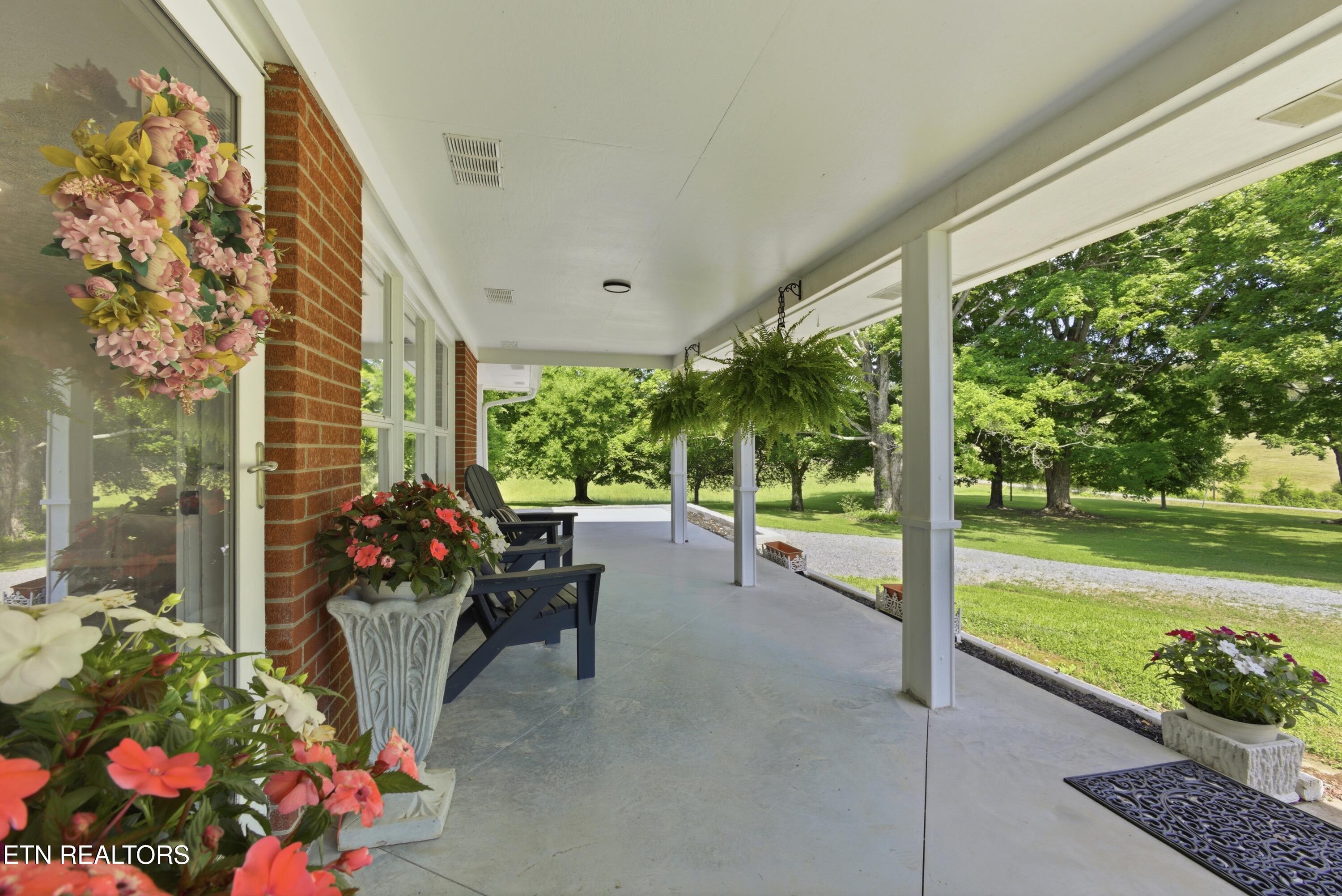 4906 Kingston Highway Lenoir City TN 37771