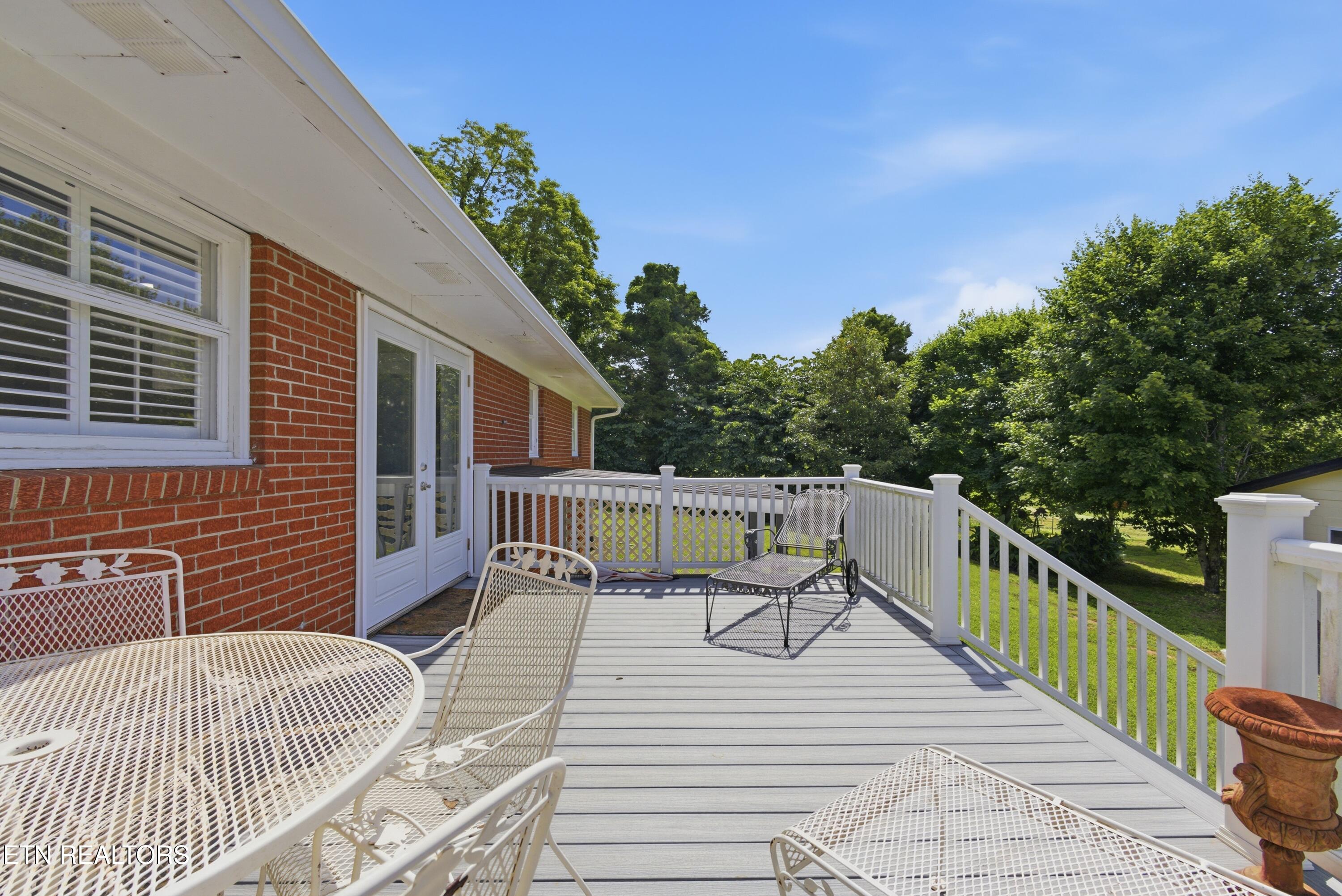 4906 Kingston Highway Lenoir City TN 37771