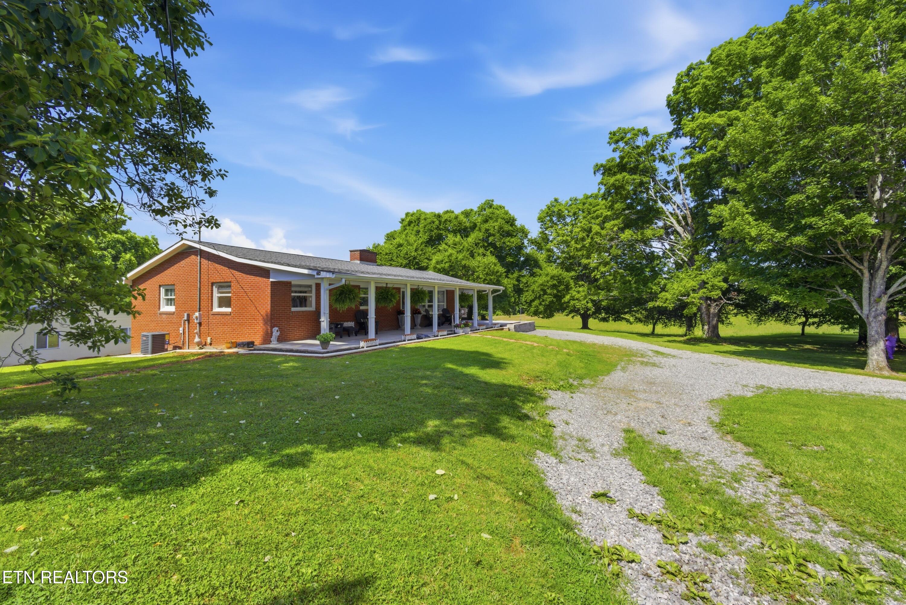 4906 Kingston Highway Lenoir City TN 37771