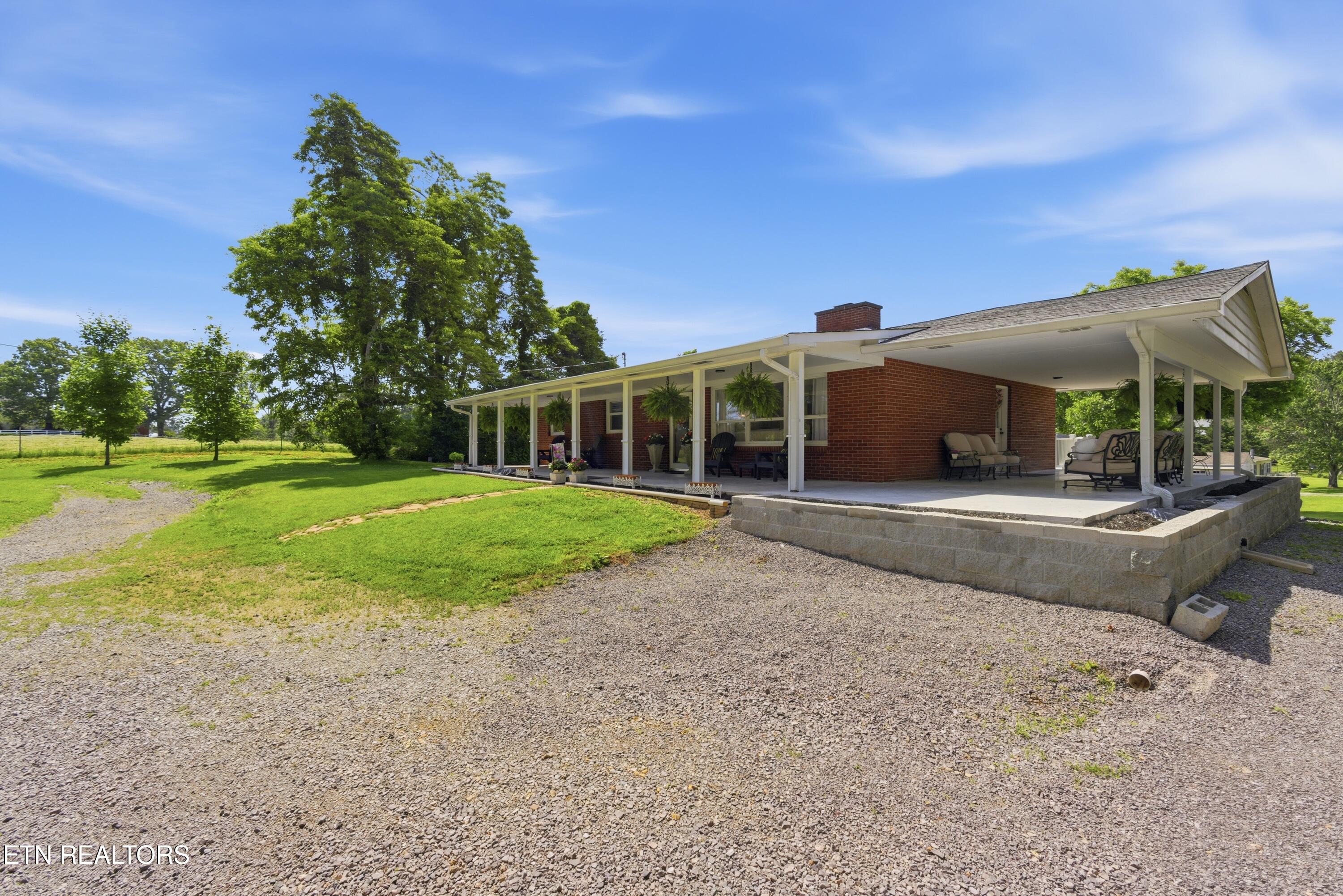 4906 Kingston Highway Lenoir City TN 37771