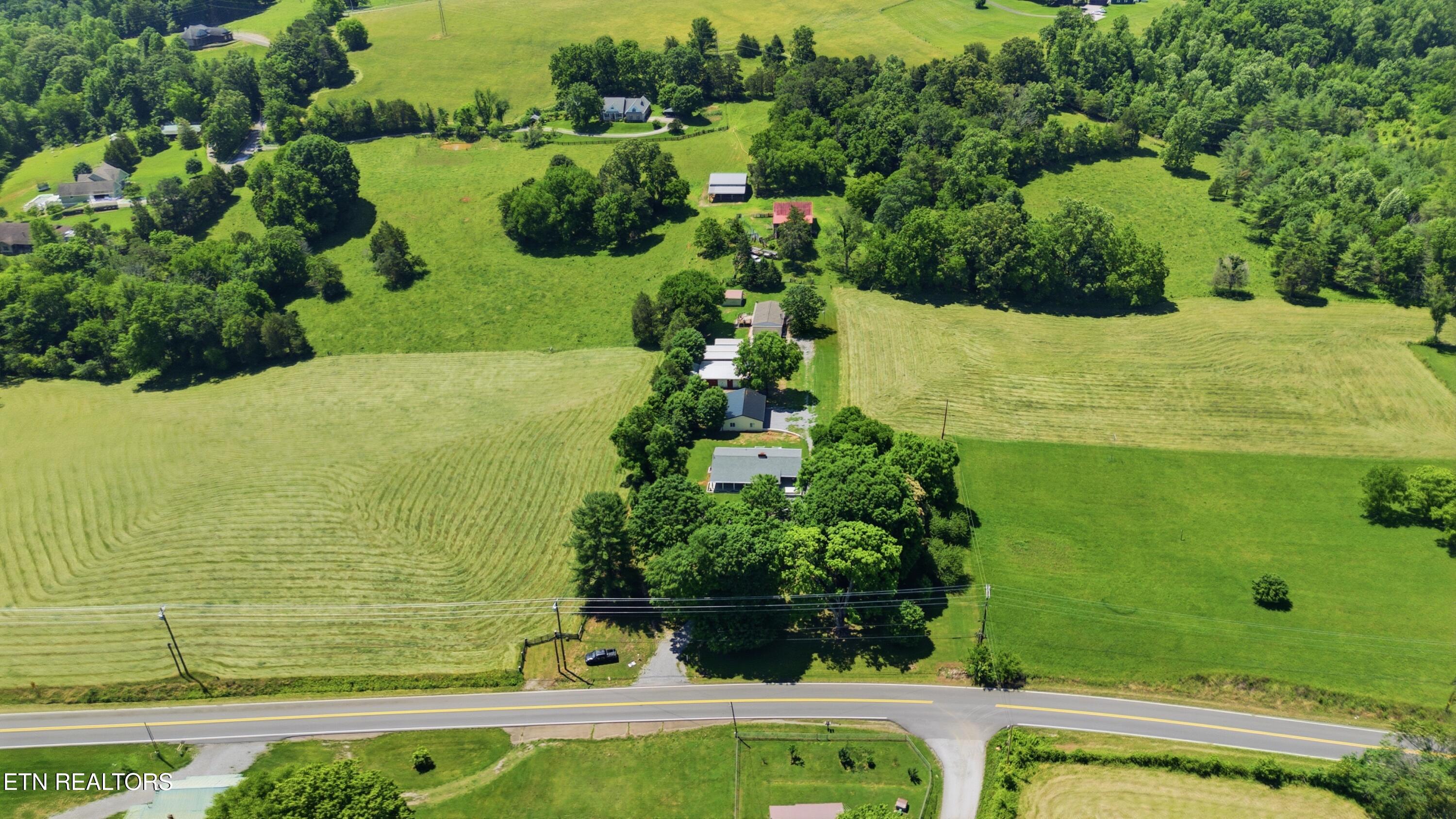 4906 Kingston Highway Lenoir City TN 37771
