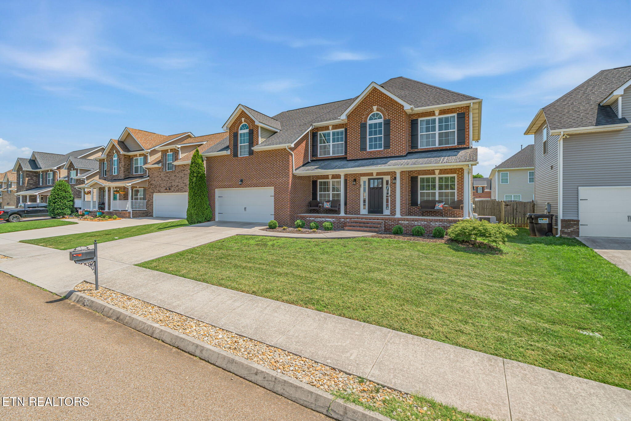 2530 Sparkling Star Lane Knoxville TN 37931