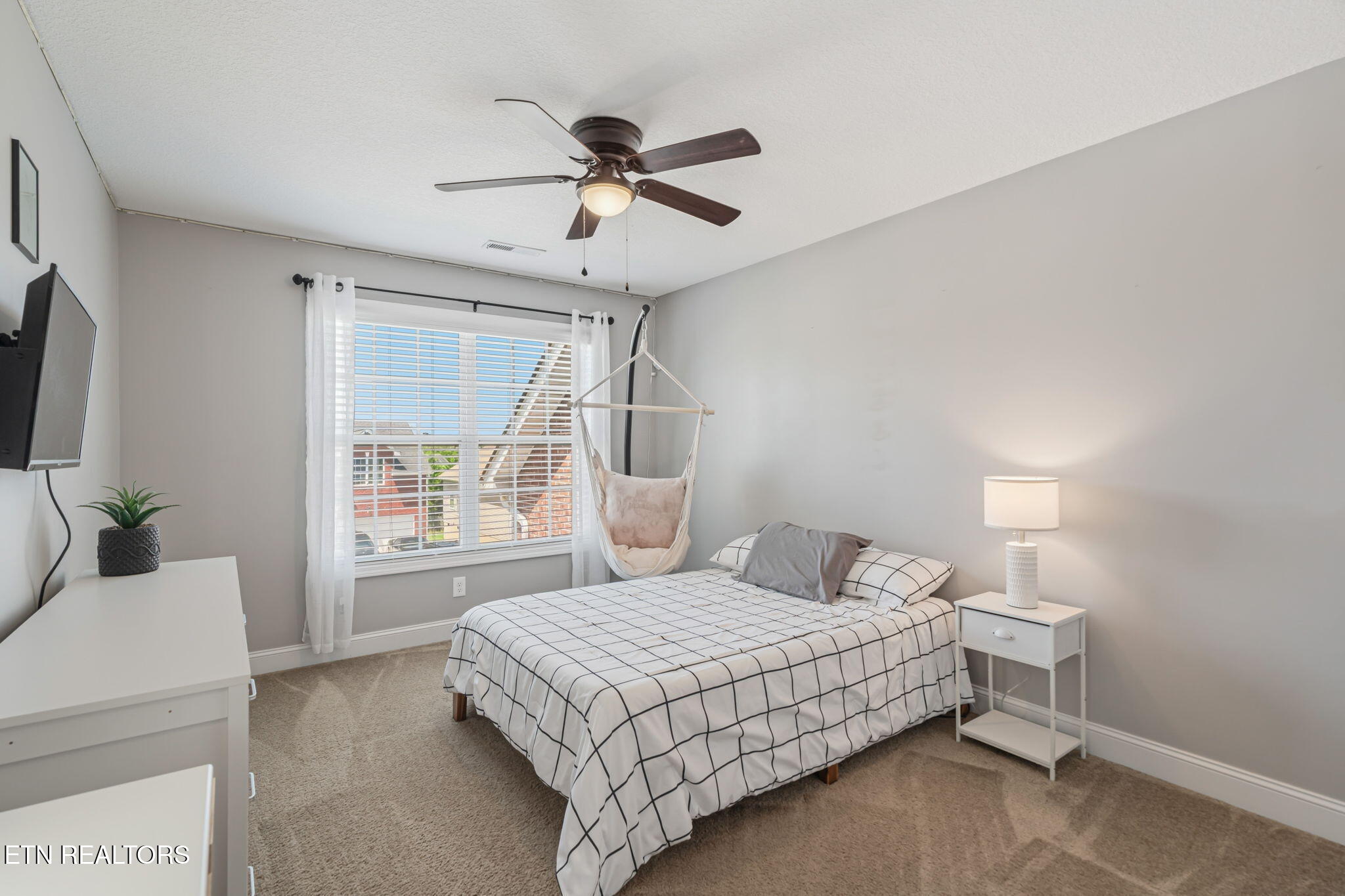 2530 Sparkling Star Lane Knoxville TN 37931