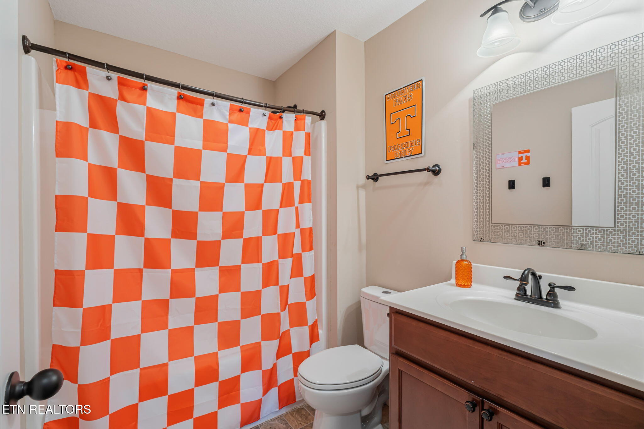 2530 Sparkling Star Lane Knoxville TN 37931