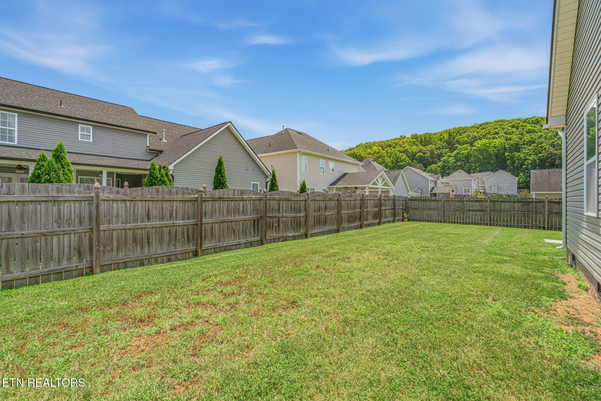 2530 Sparkling Star Lane Knoxville TN 37931
