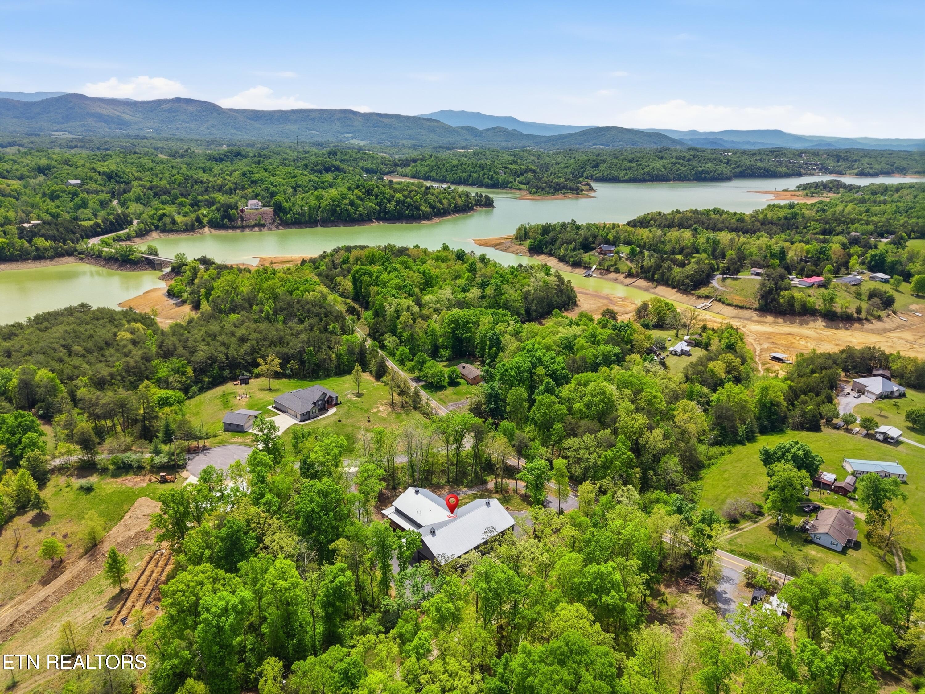 103 Martin Court Dandridge TN 37725