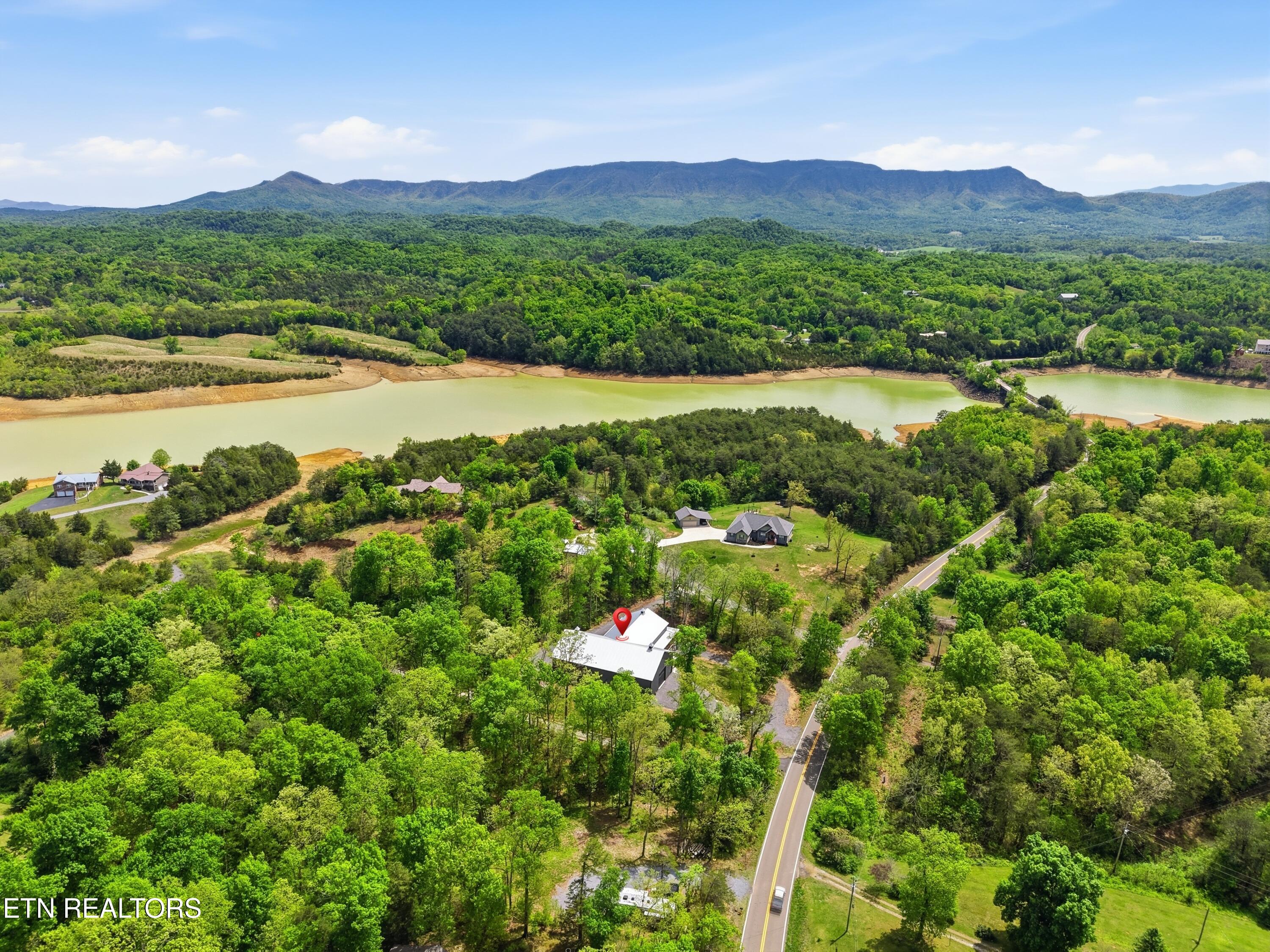 103 Martin Court Dandridge TN 37725