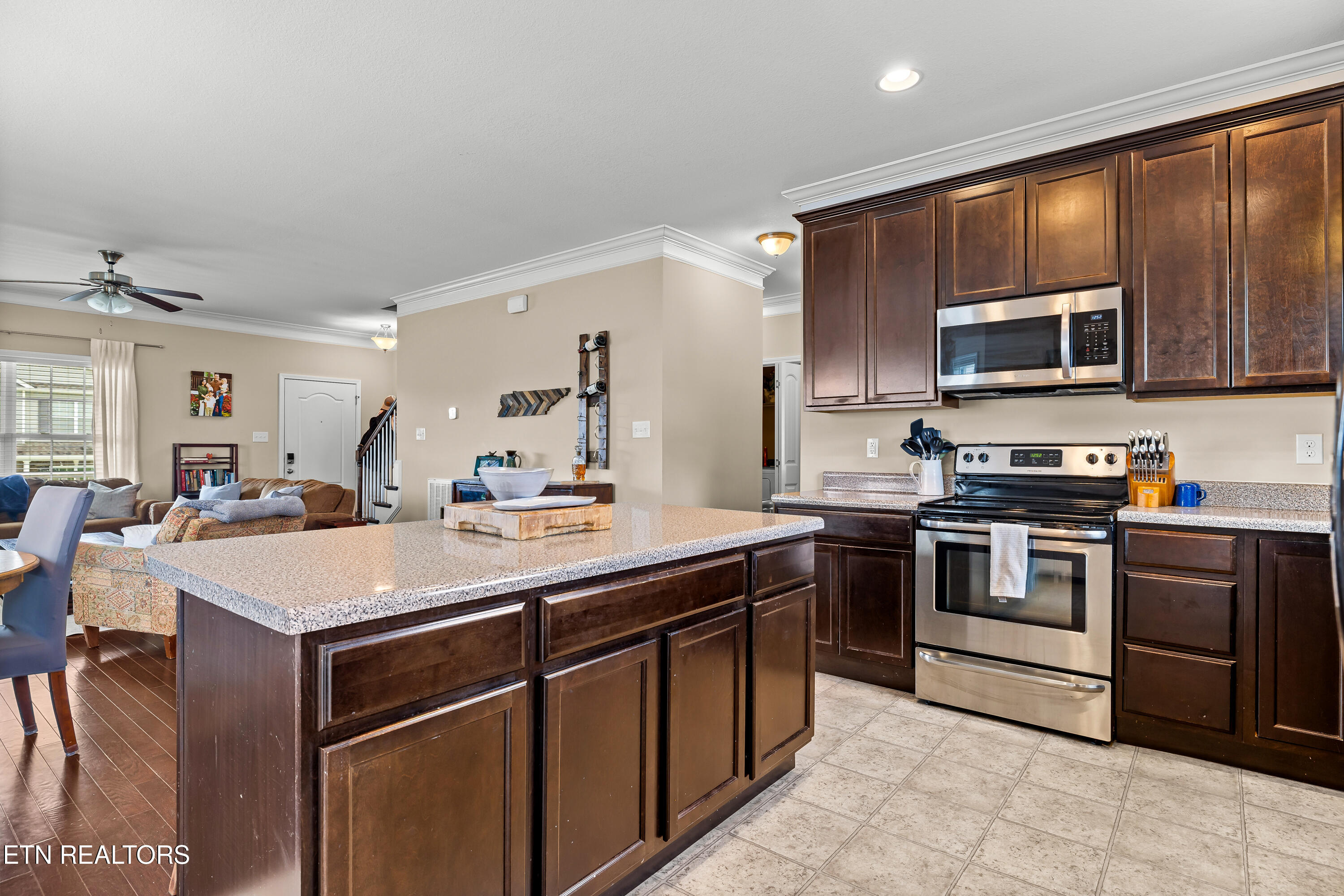 1805 Point Wood Drive Knoxville TN 37920