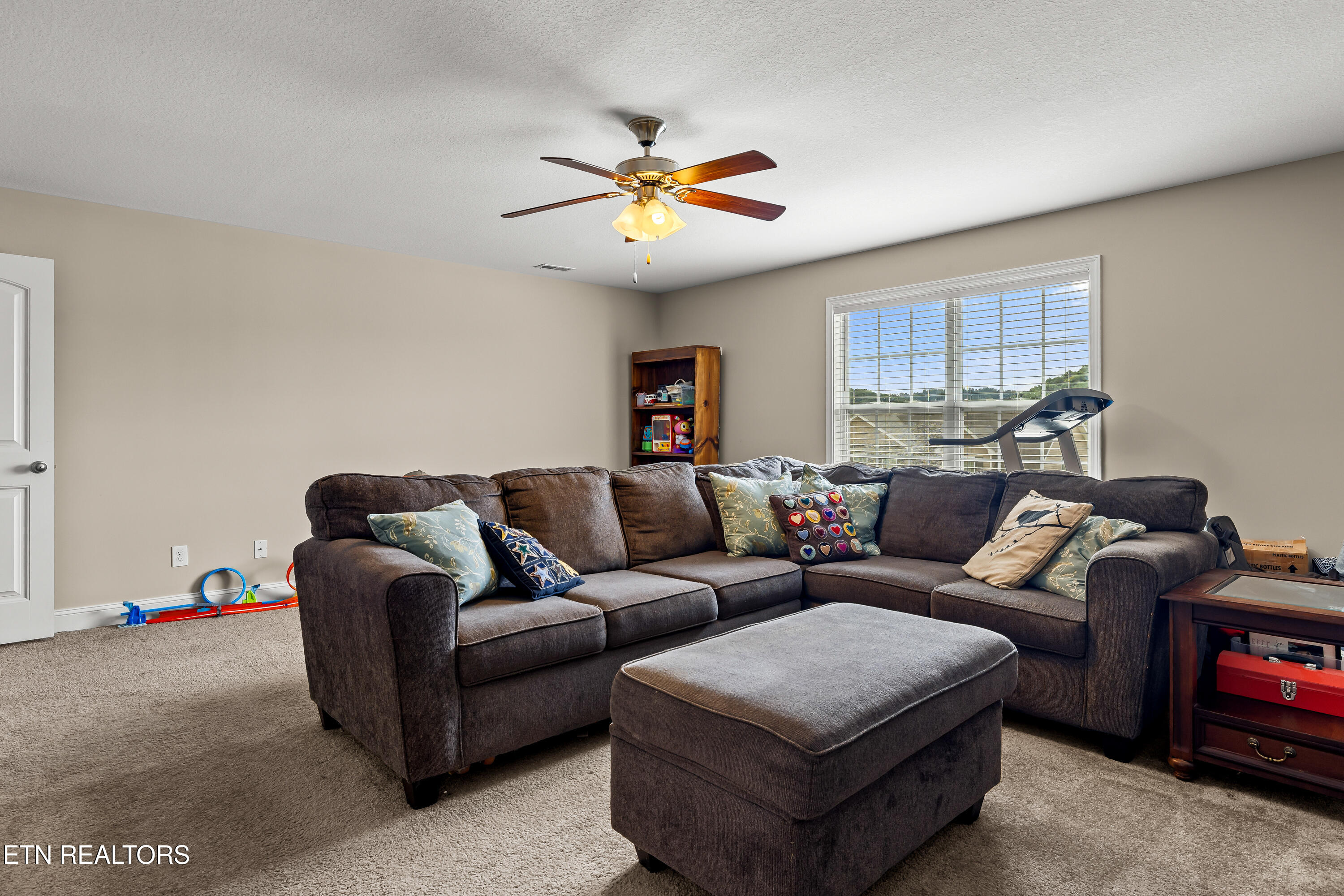 1805 Point Wood Drive Knoxville TN 37920