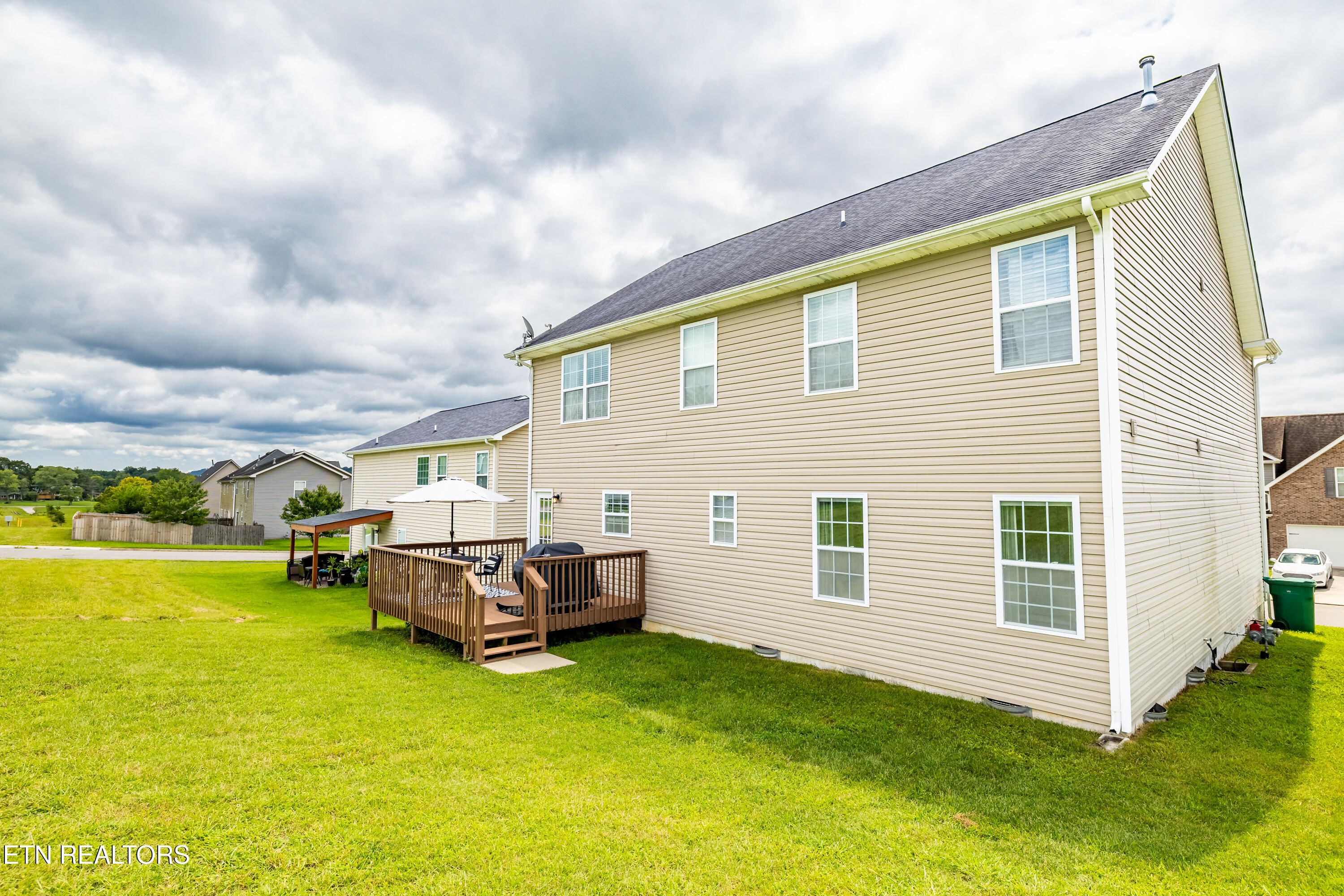 1805 Point Wood Drive Knoxville TN 37920