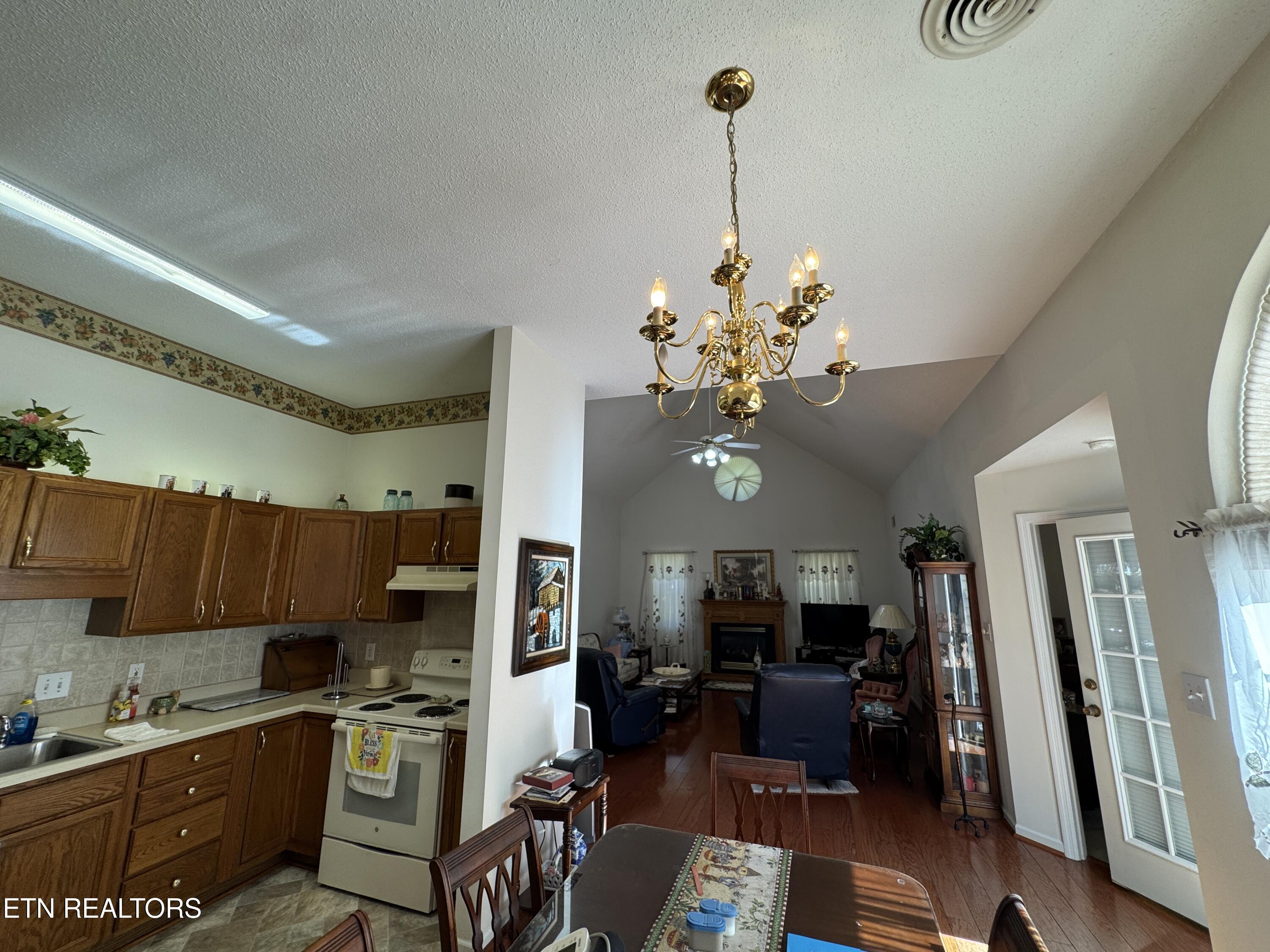2810 Knob Creek Lane Knoxville TN 37912