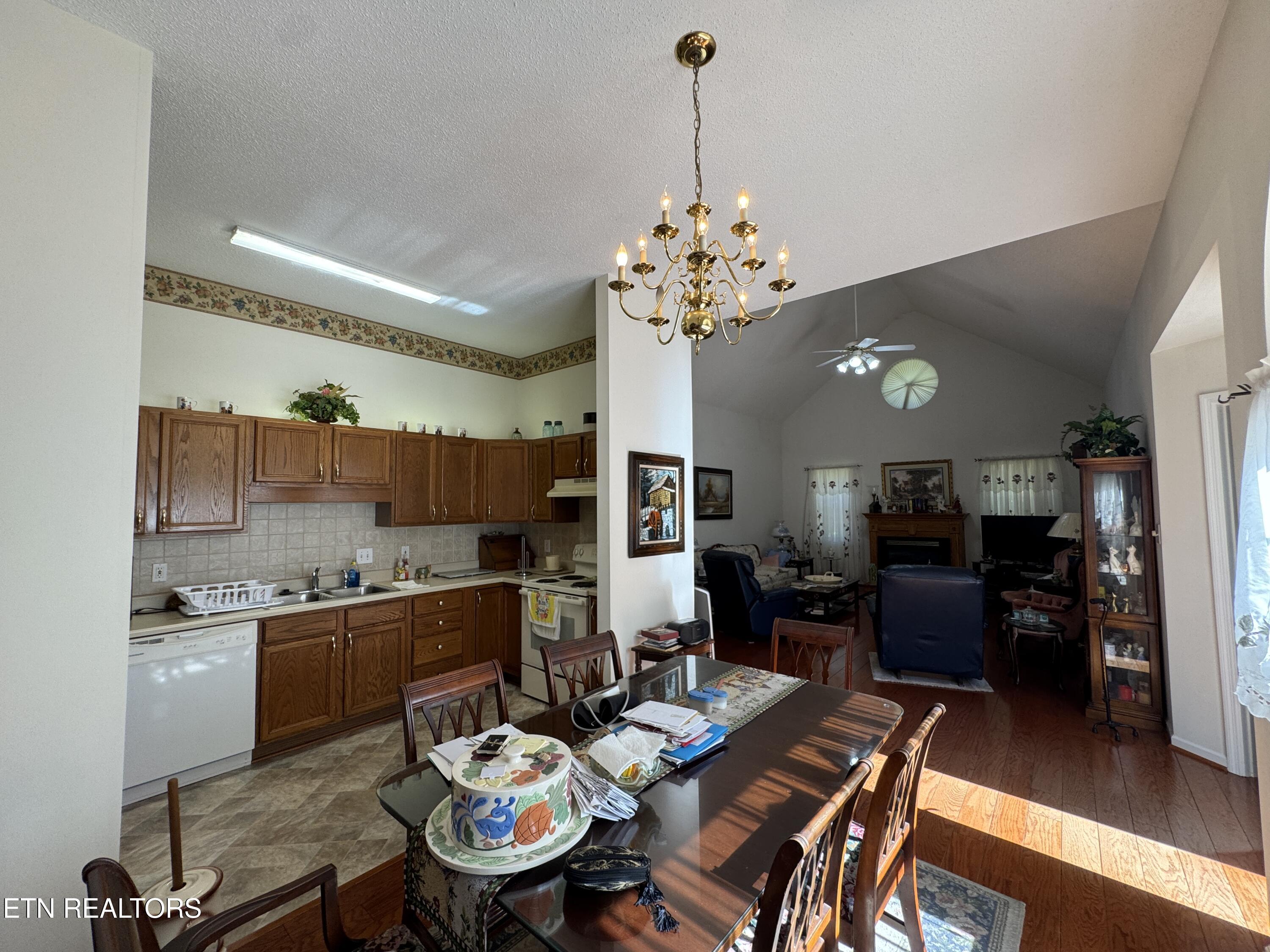 2810 Knob Creek Lane Knoxville TN 37912