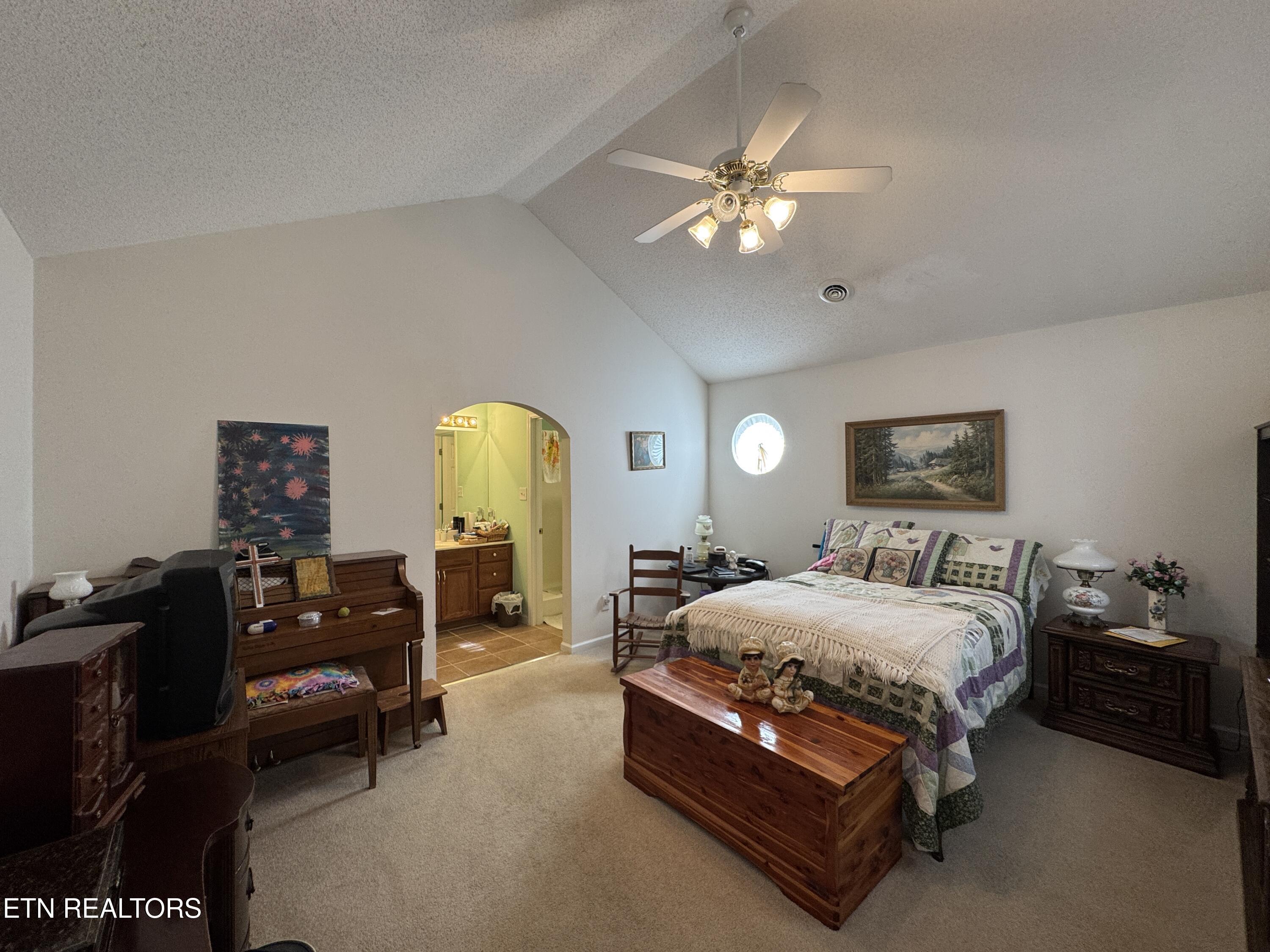 2810 Knob Creek Lane Knoxville TN 37912