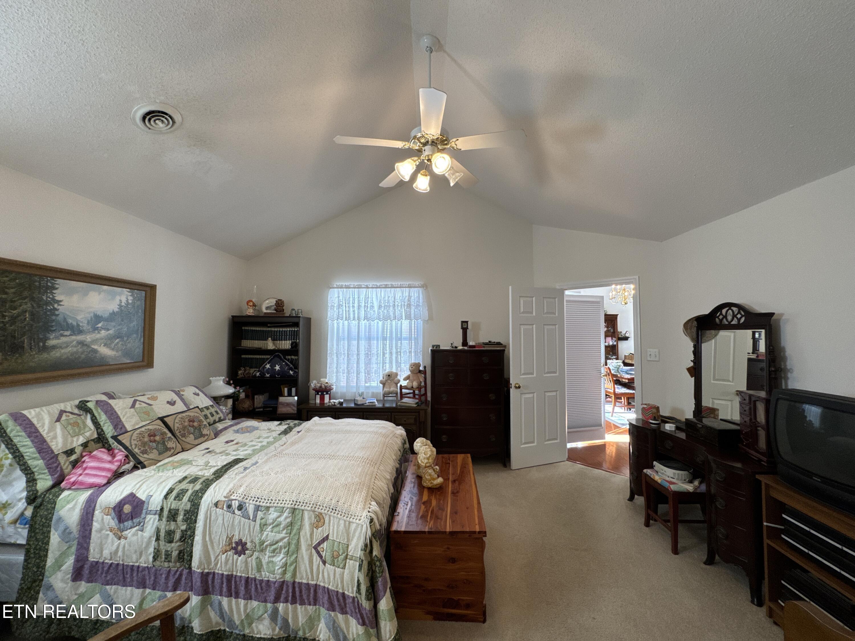 2810 Knob Creek Lane Knoxville TN 37912