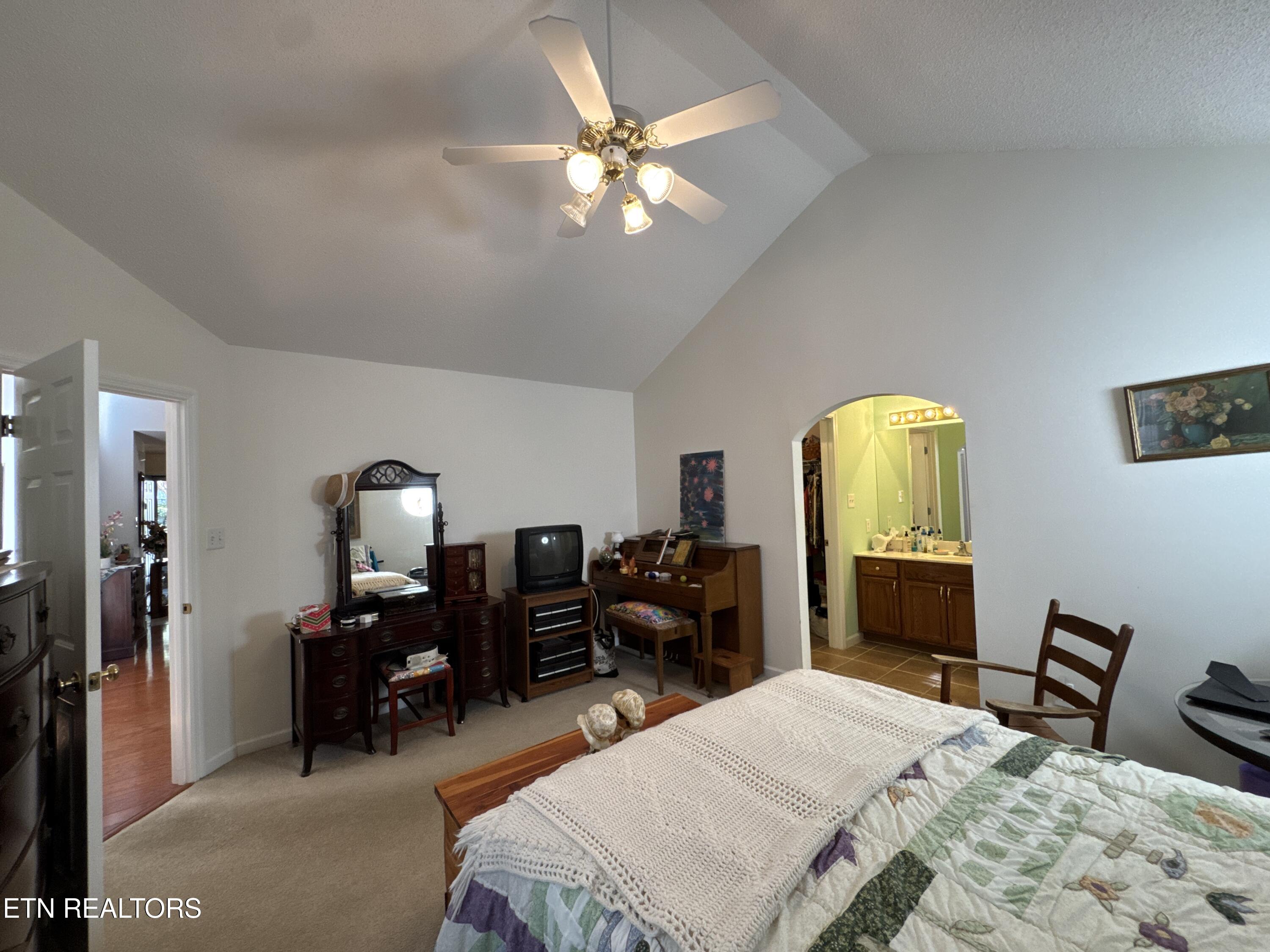 2810 Knob Creek Lane Knoxville TN 37912