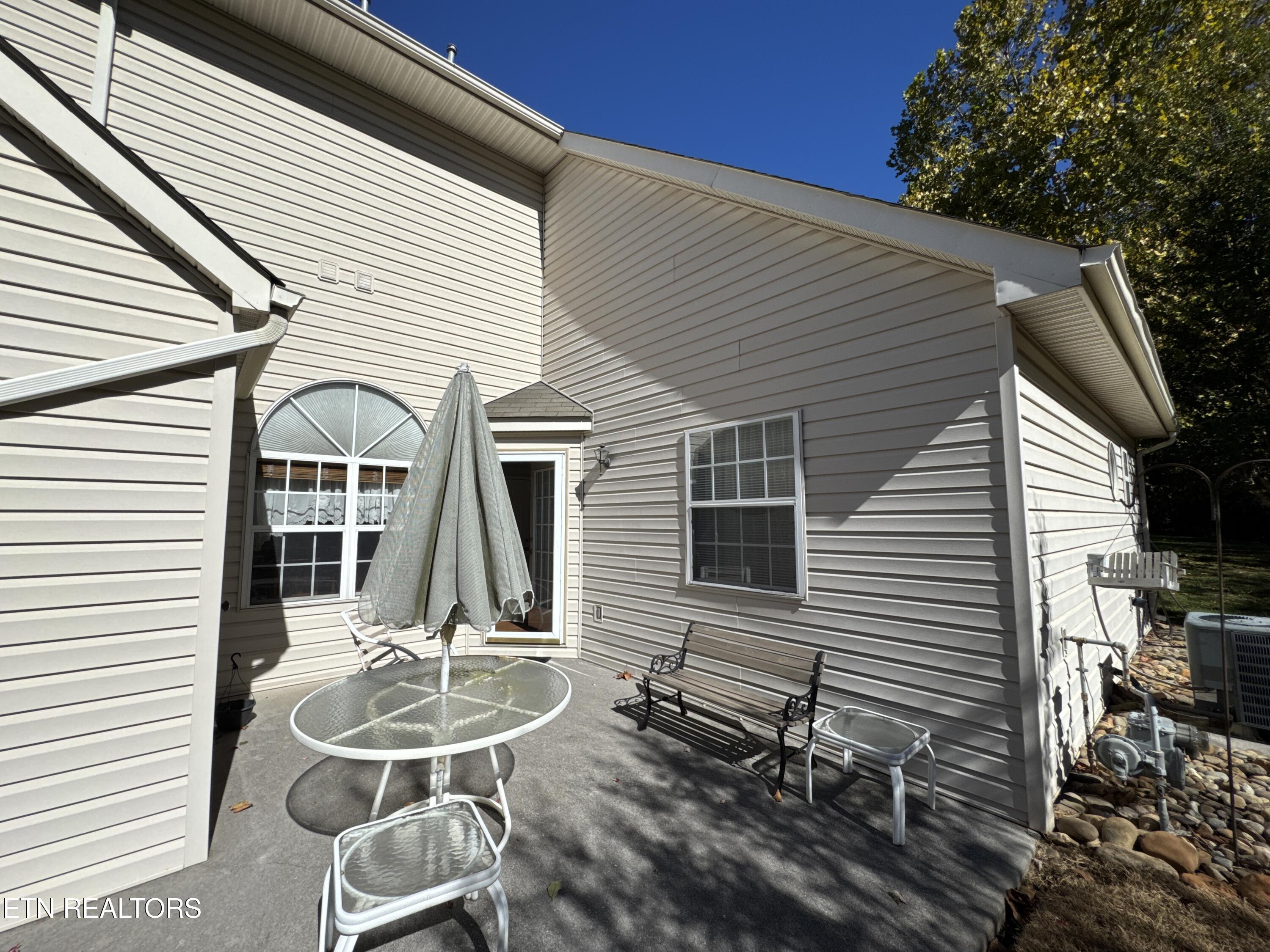 2810 Knob Creek Lane Knoxville TN 37912