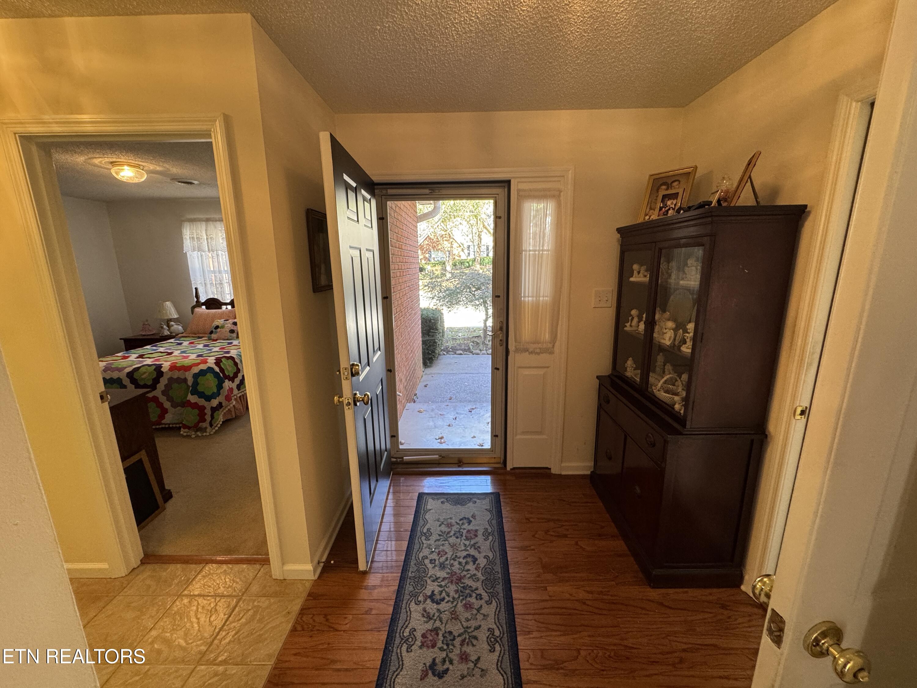 2810 Knob Creek Lane Knoxville TN 37912