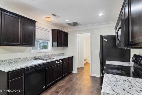 202 Whistlestop Lane Maryville TN 37804