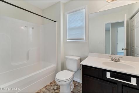 202 Whistlestop Lane Maryville TN 37804