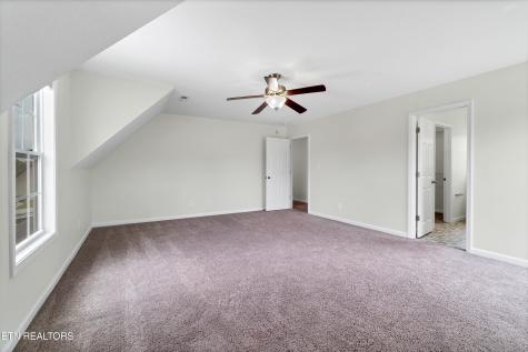 202 Whistlestop Lane Maryville TN 37804