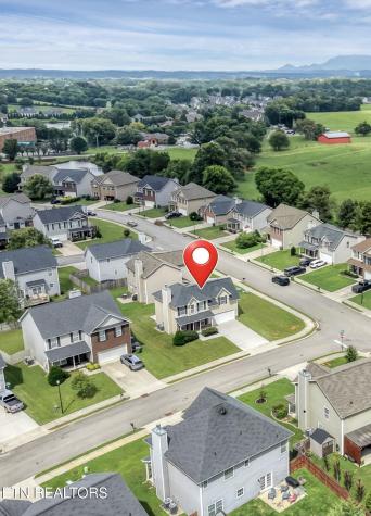 202 Whistlestop Lane Maryville TN 37804