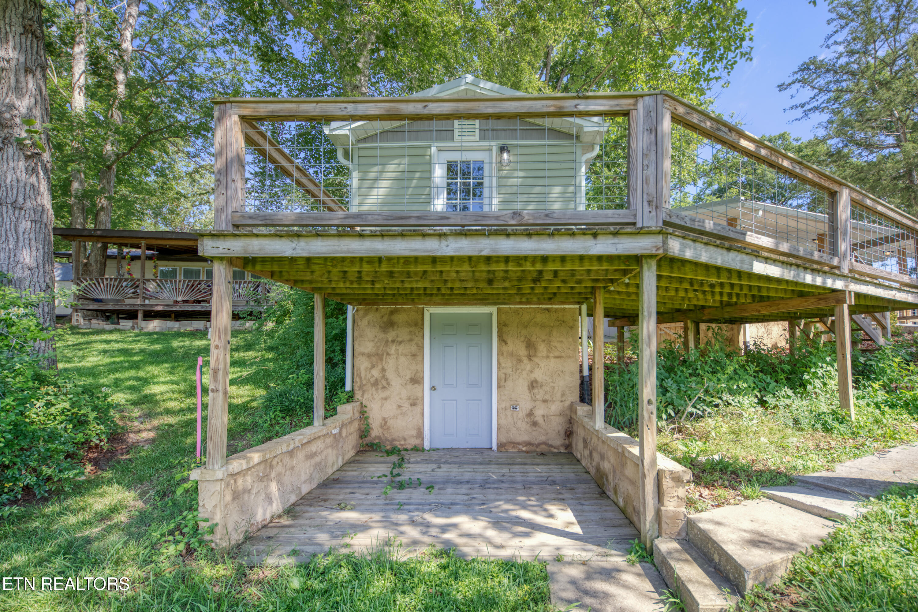 1239 Fishermans Way Sevierville TN 37876
