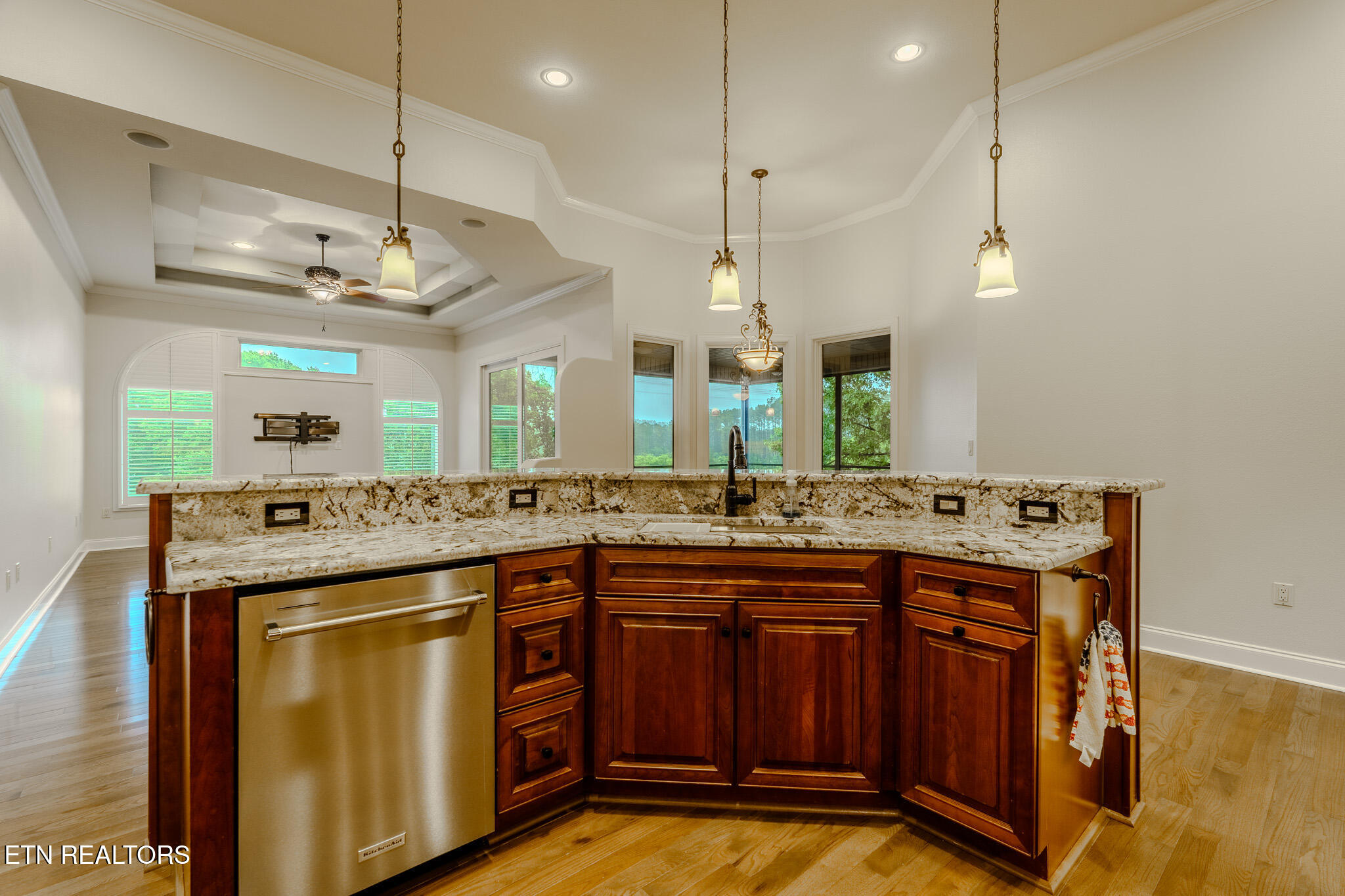 402 Catoosa Lane Loudon TN 37774