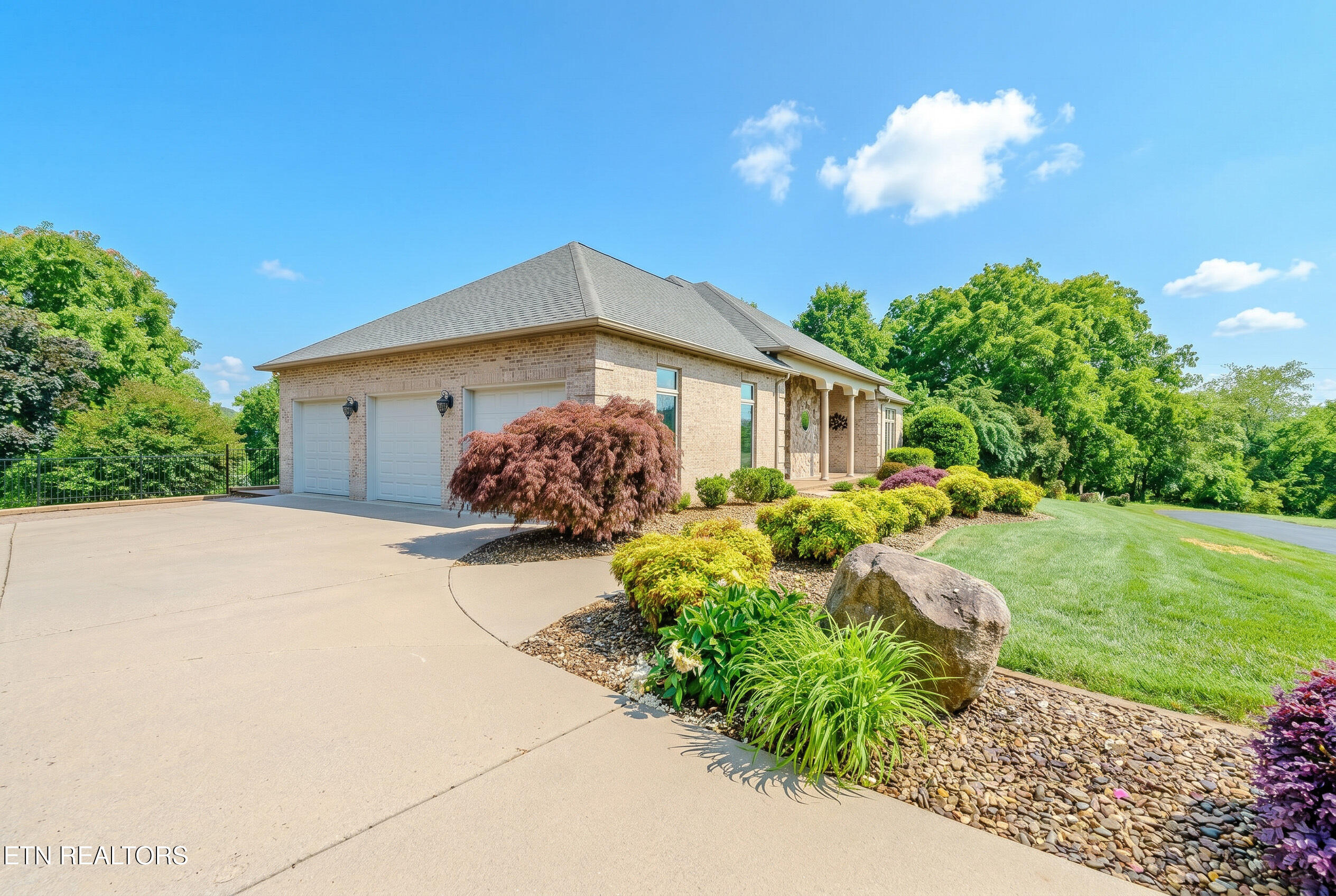 402 Catoosa Lane Loudon TN 37774