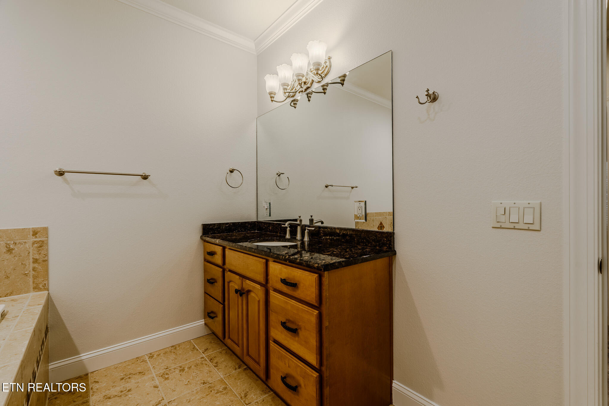 402 Catoosa Lane Loudon TN 37774