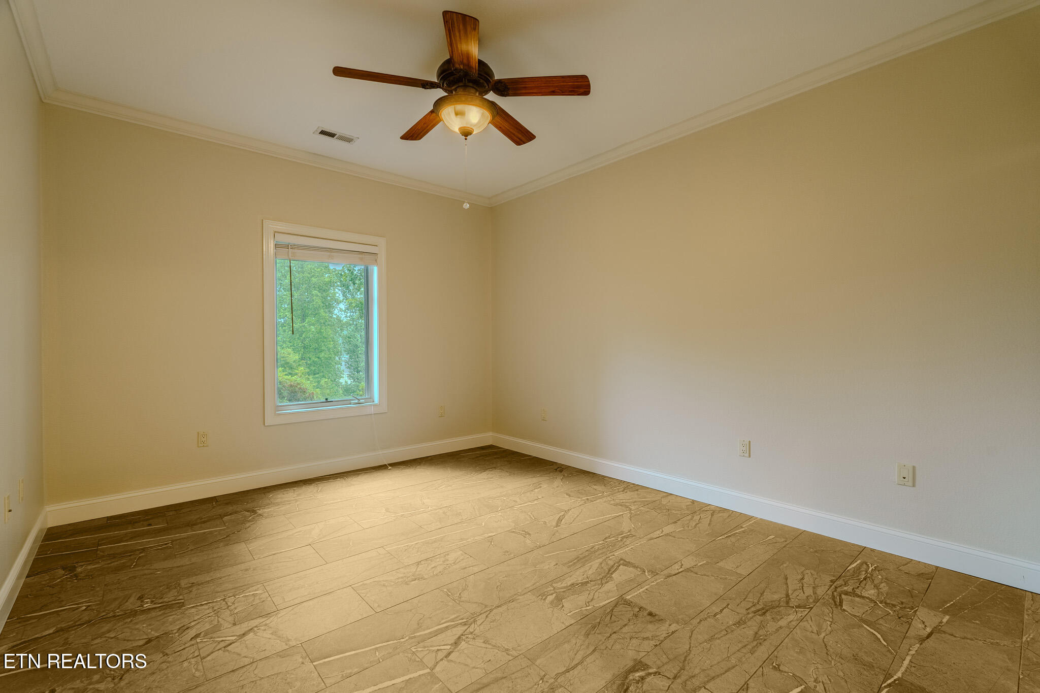 402 Catoosa Lane Loudon TN 37774