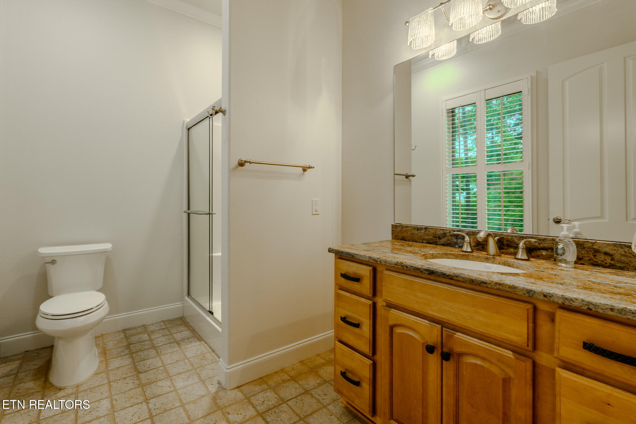 402 Catoosa Lane Loudon TN 37774