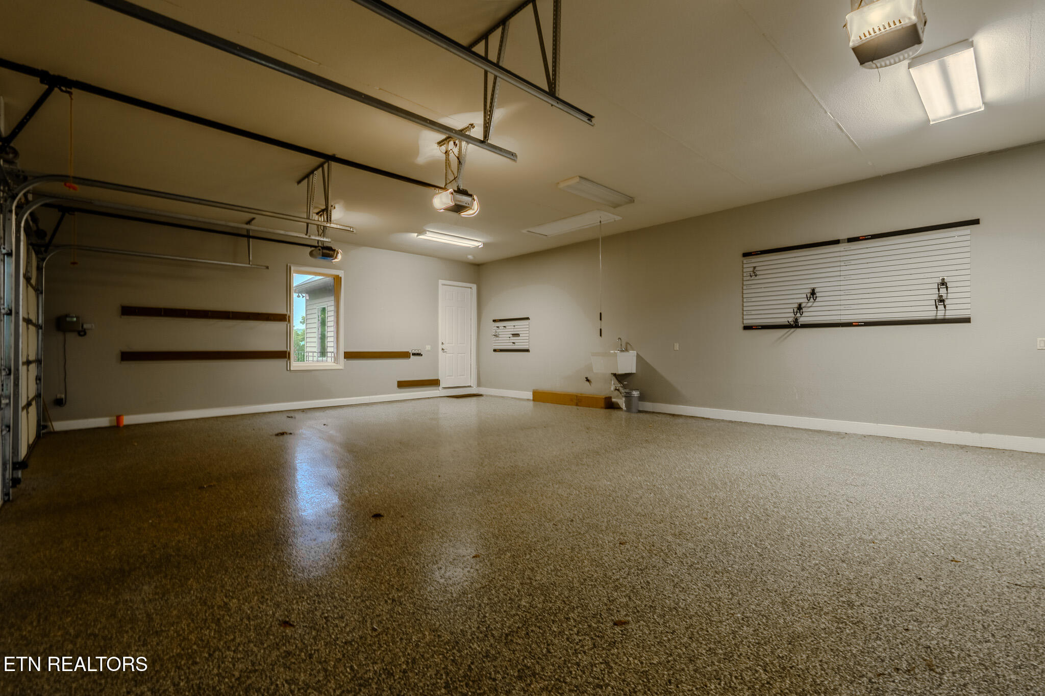402 Catoosa Lane Loudon TN 37774