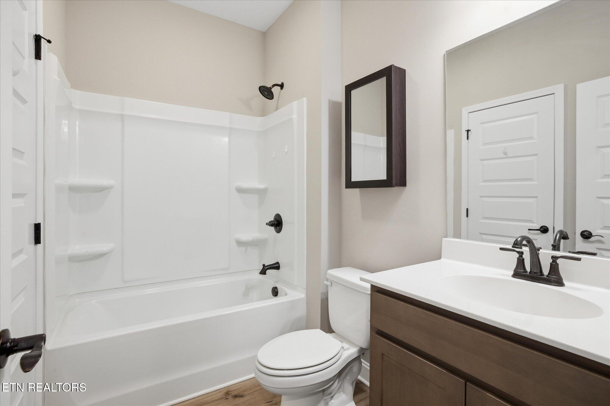8415 Creek Valley Lane Knoxville TN 37931