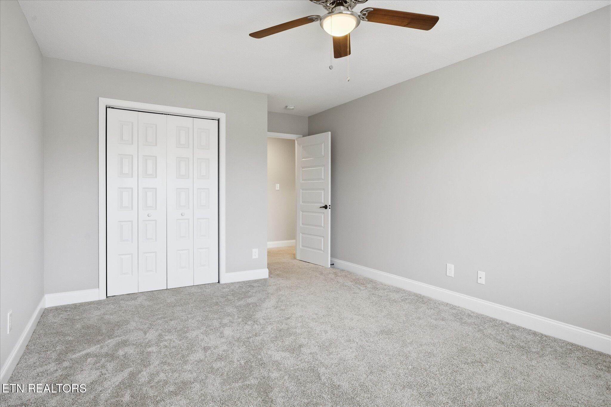 8415 Creek Valley Lane Knoxville TN 37931